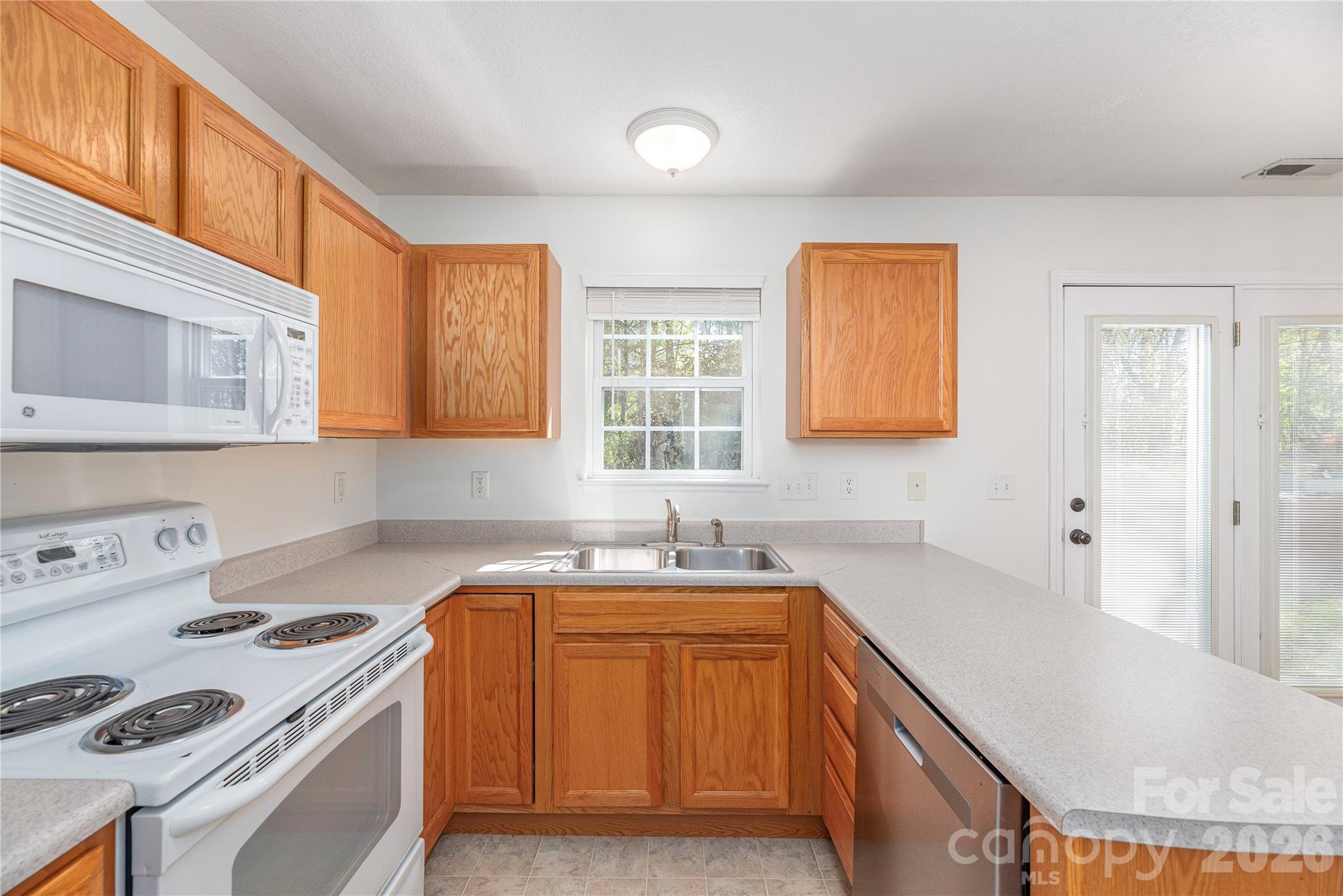 46 Chesire Way Property Photo 7