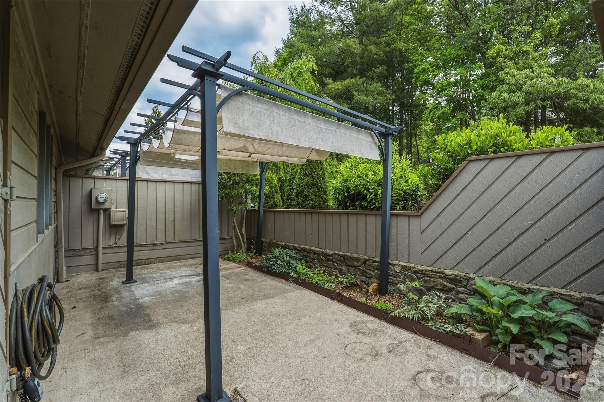 201 Timber Drive Property Photo 39