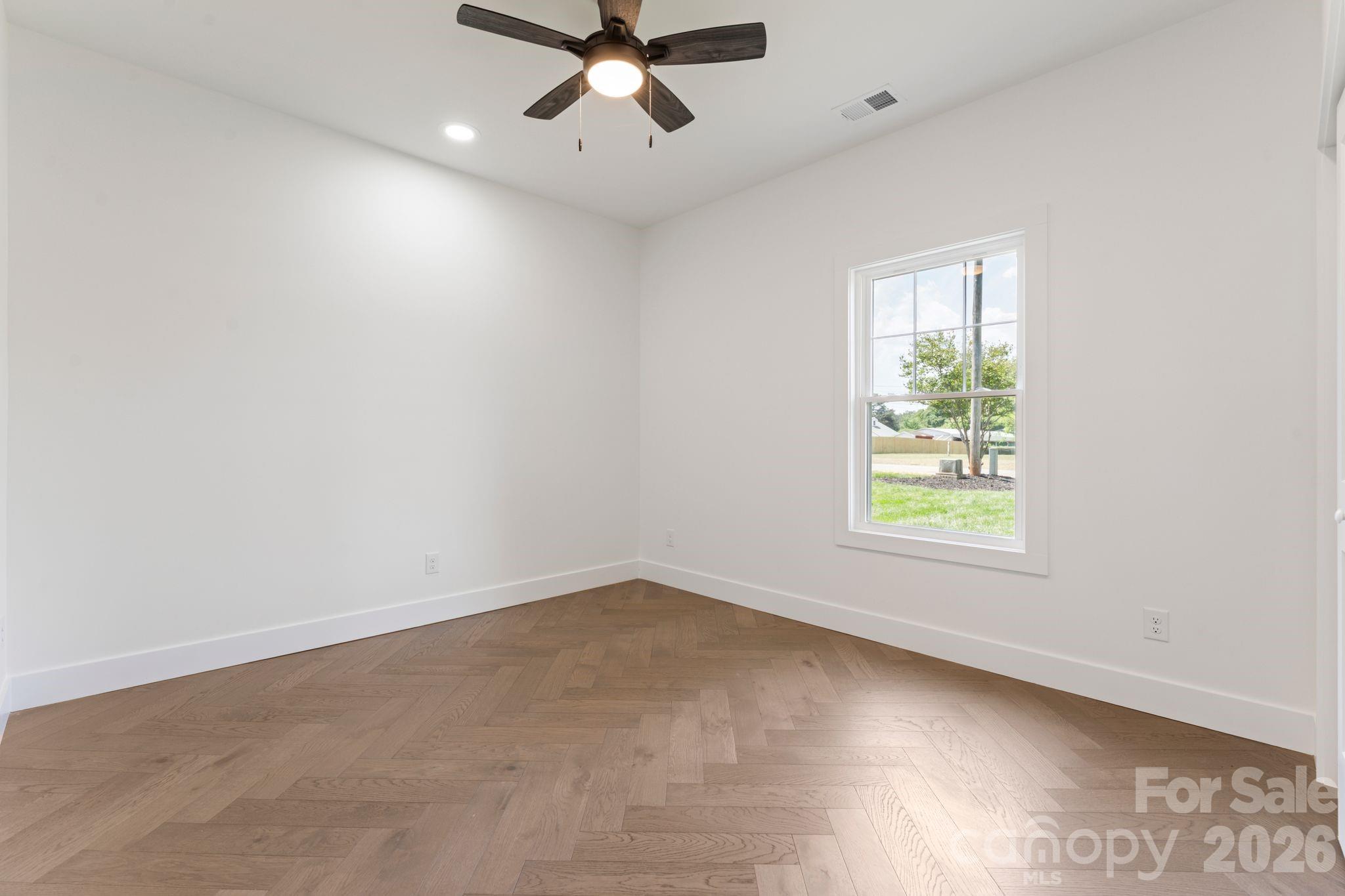 11932 Crabapple Lane Property Photo 13