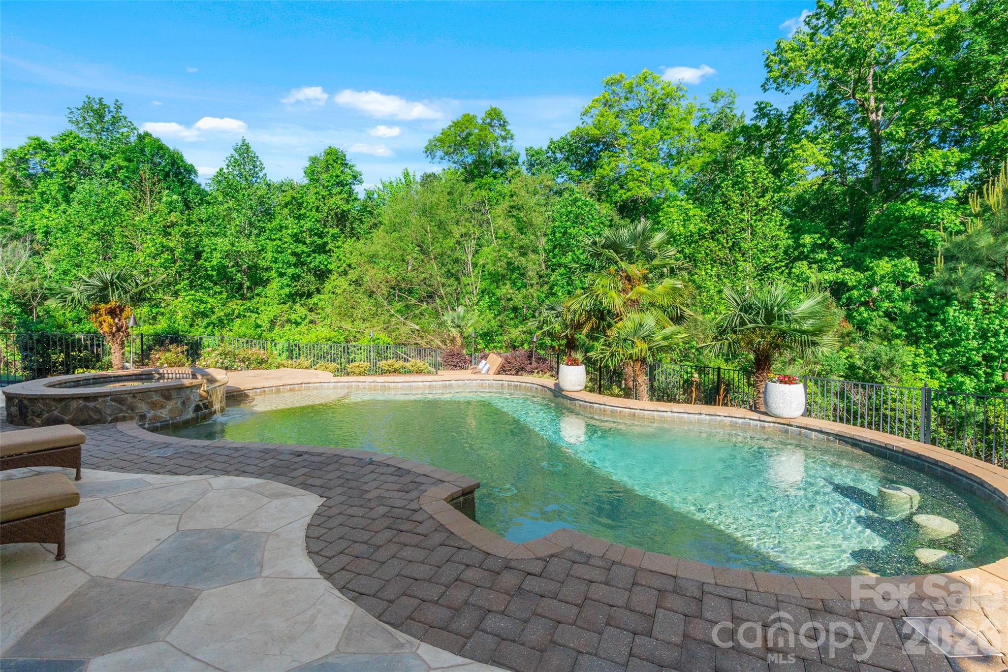 2037 Rocky Stream Road Property Photo 4