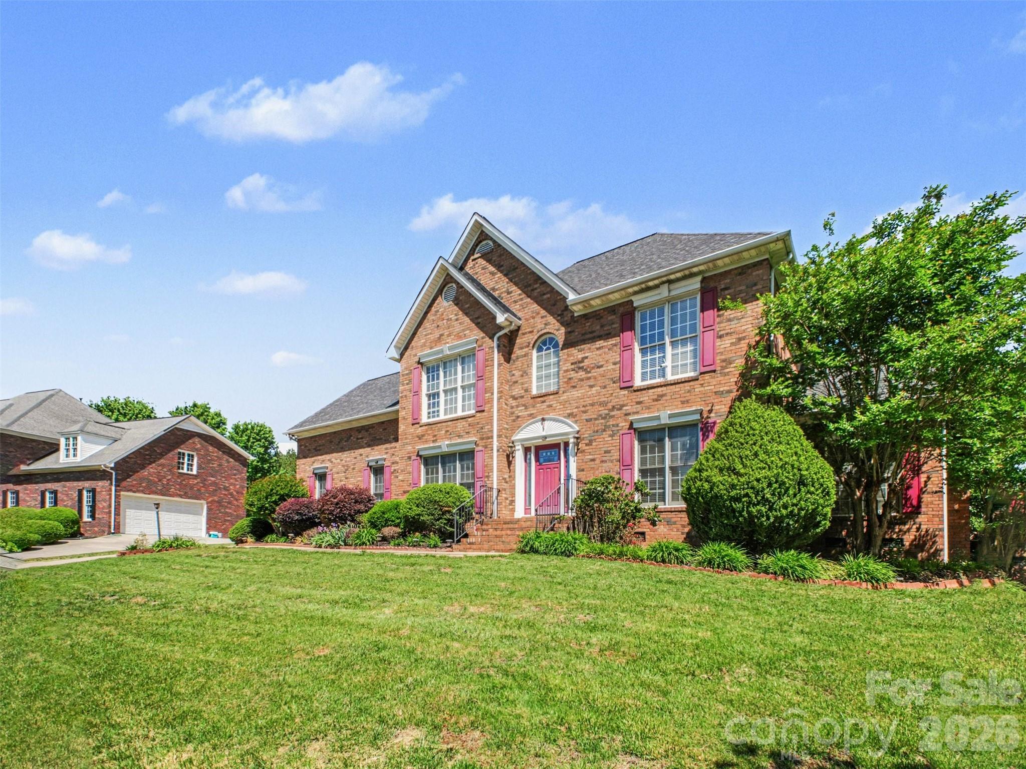 6021 Havencrest Court Property Photo 2