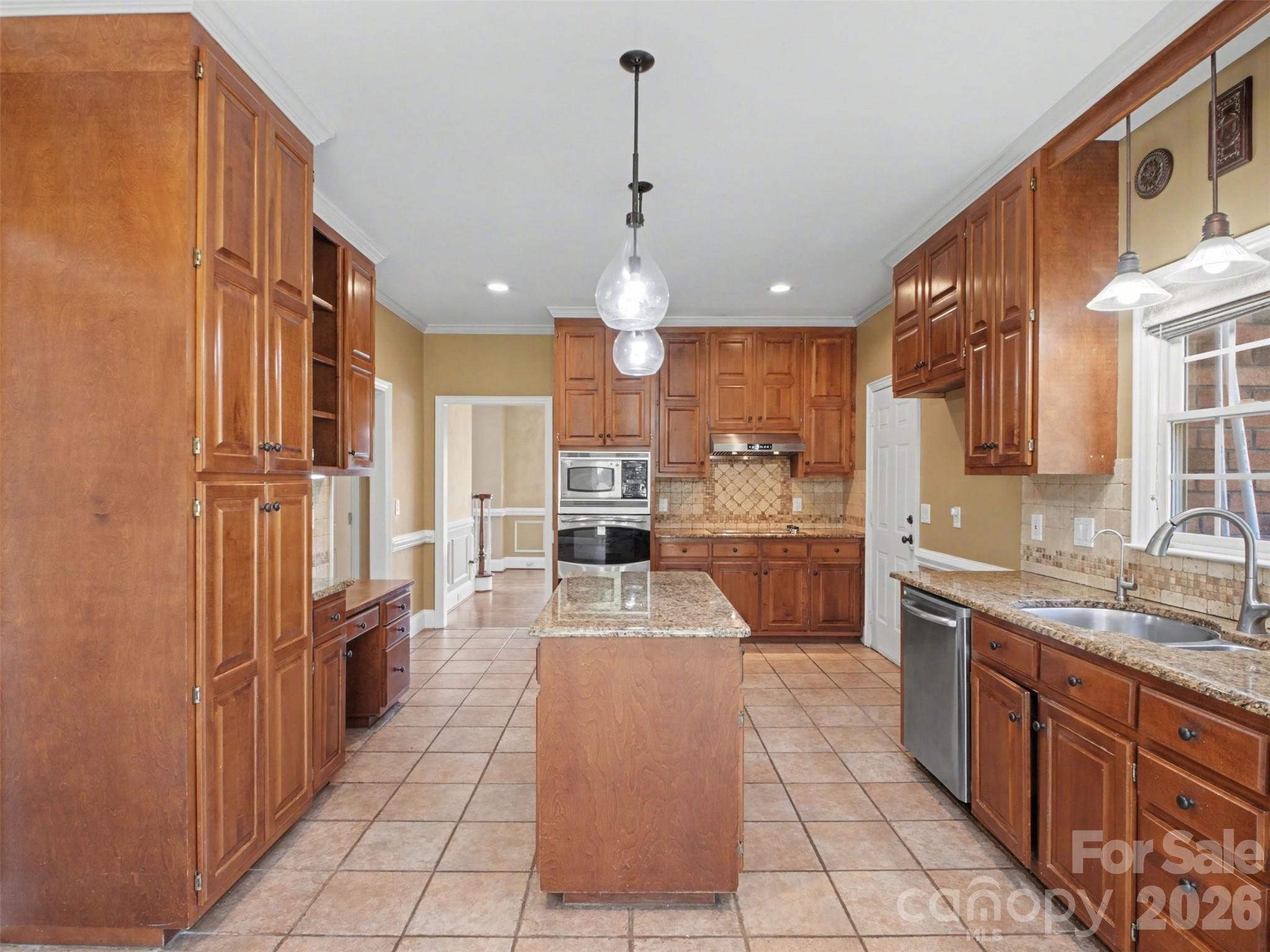 6021 Havencrest Court Property Photo 9