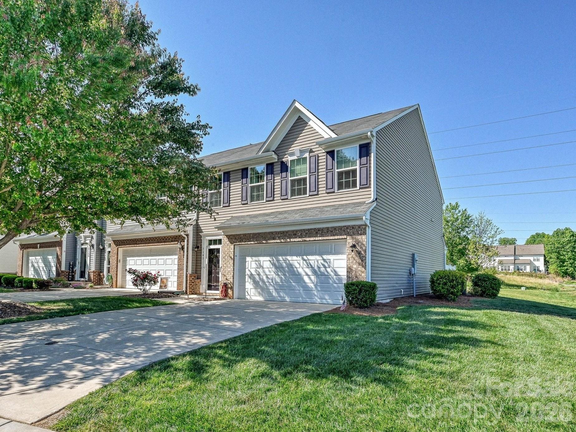 7142 Mariners Village Drive