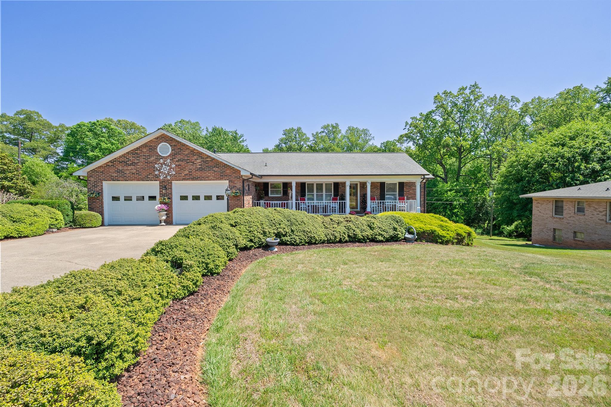 105 Rock Creek Drive Property Photo 1