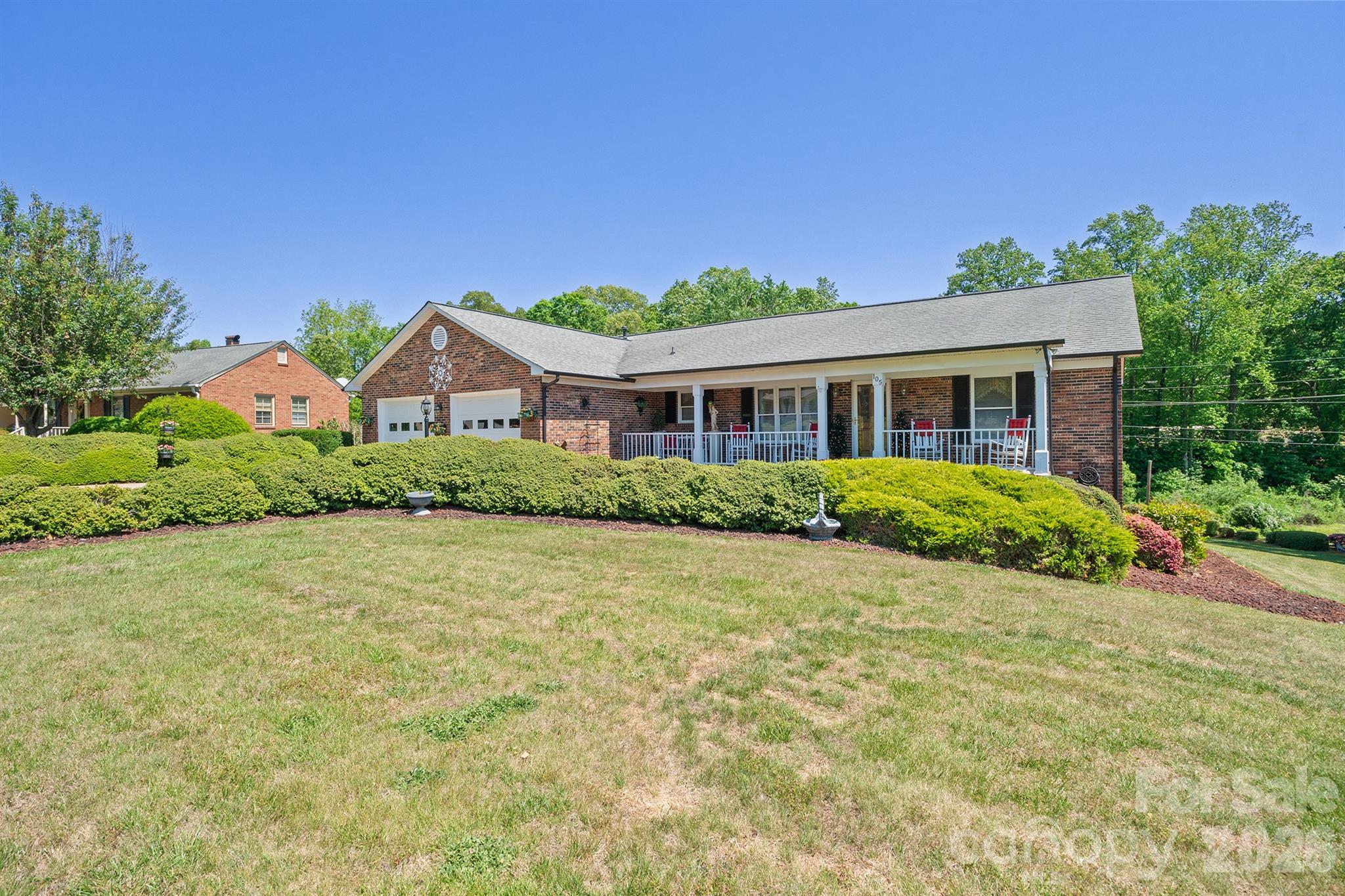 105 Rock Creek Drive Property Photo 2