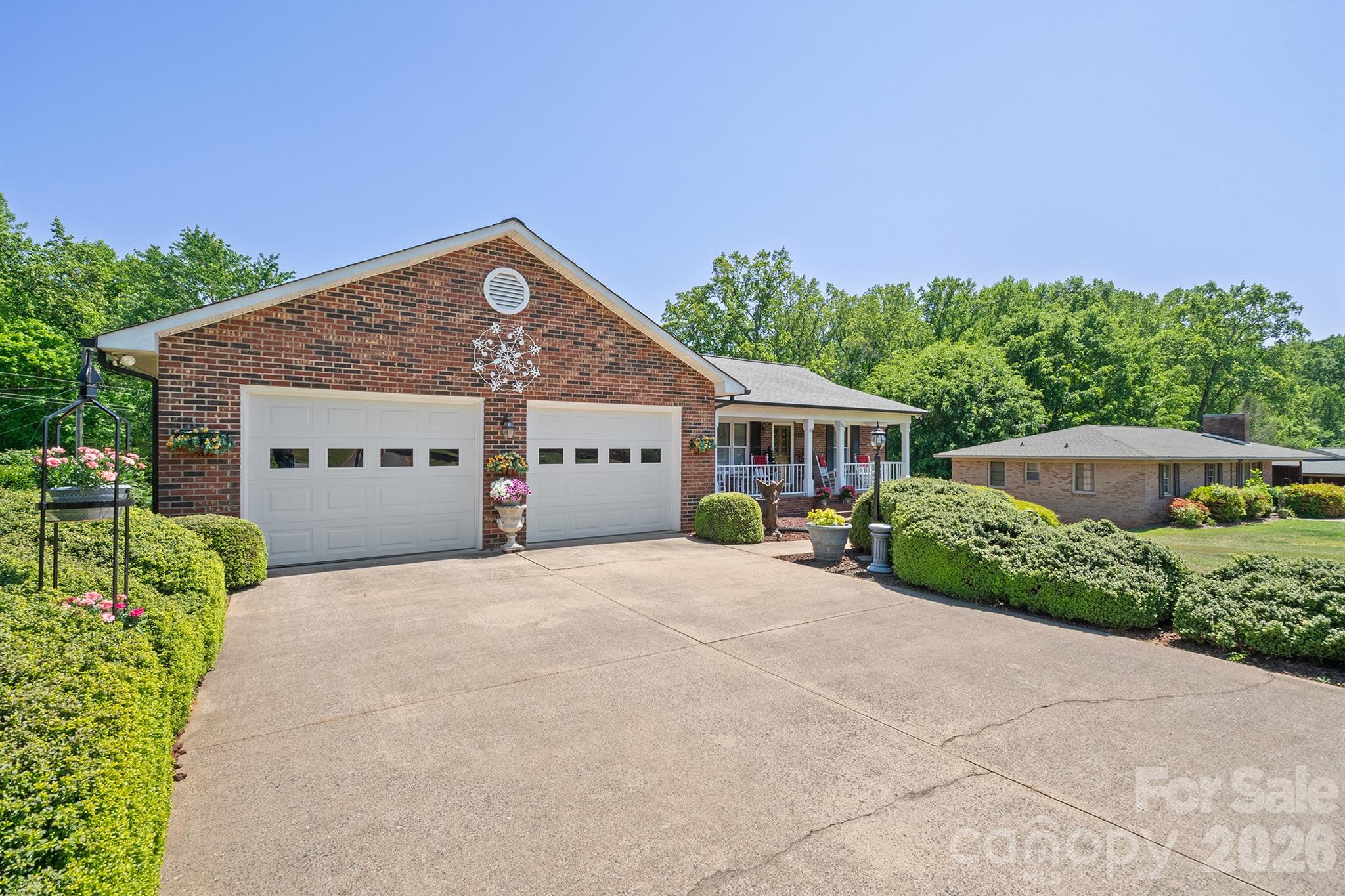 105 Rock Creek Drive Property Photo 3