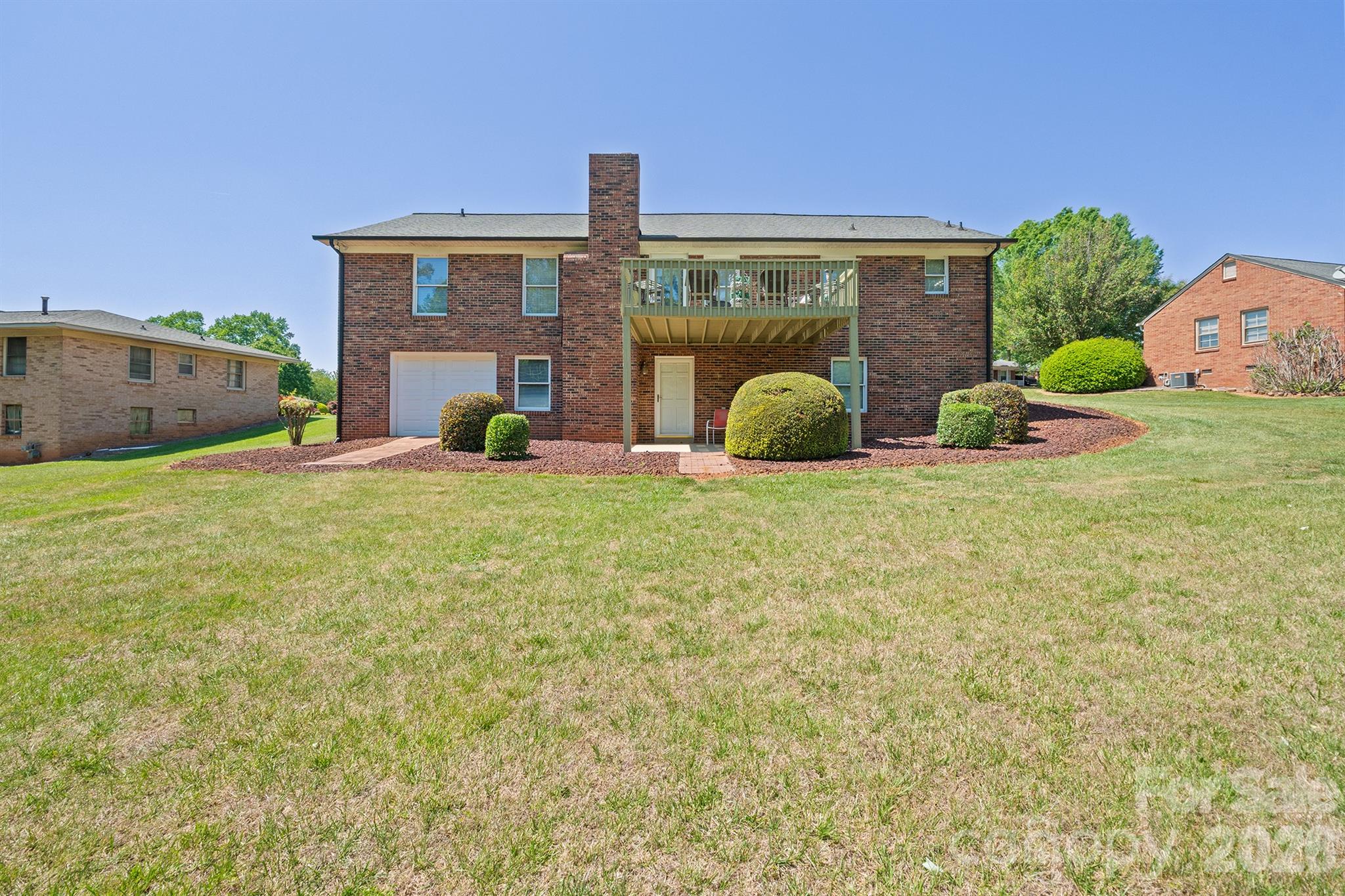 105 Rock Creek Drive Property Photo 7