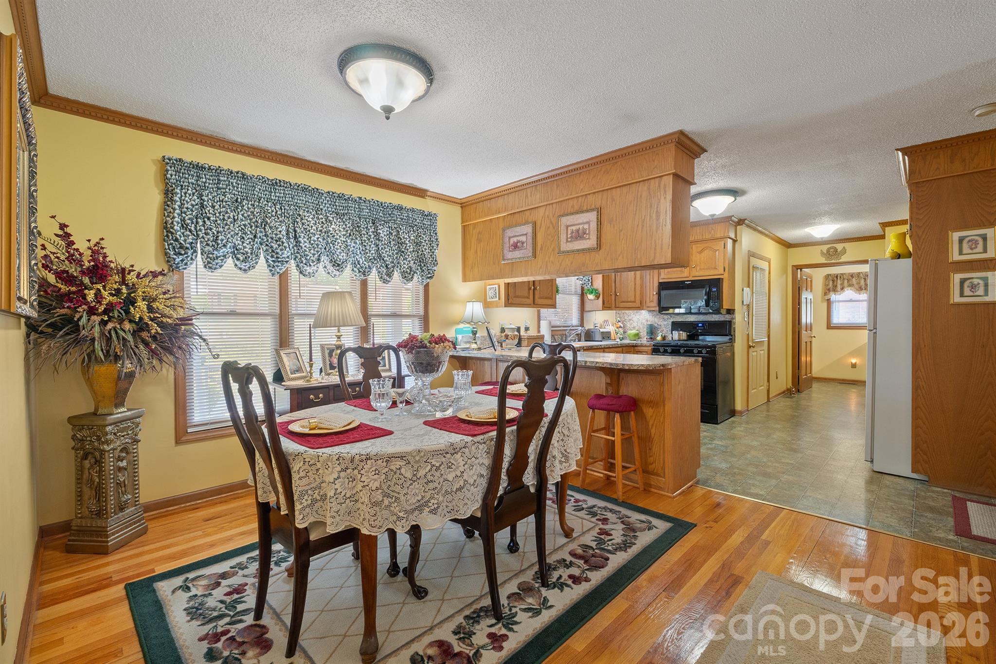 105 Rock Creek Drive Property Photo 14