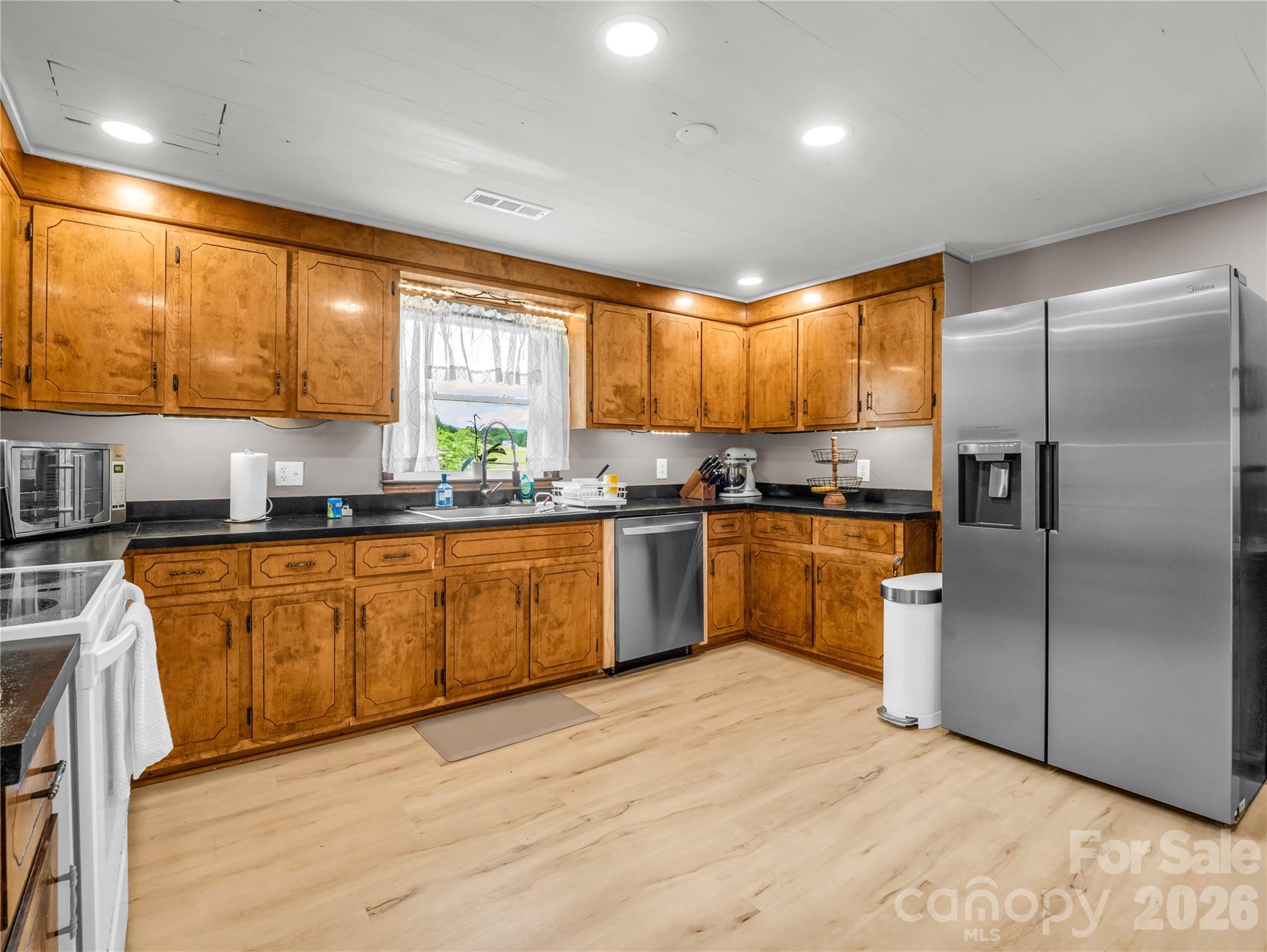 755 Depriest Road Property Photo 10