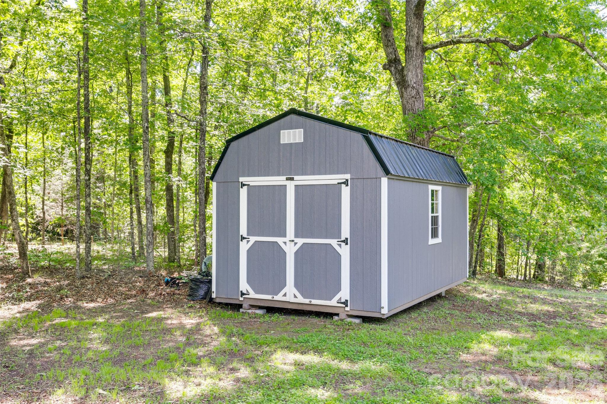 679 Fairforest Road Property Photo 26