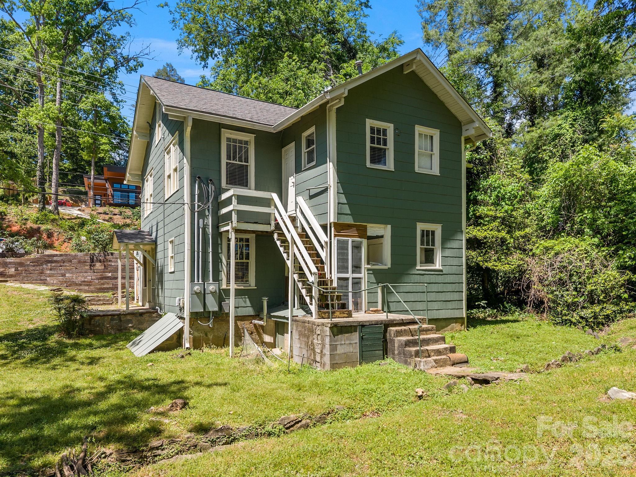 110 Grady Avenue Property Photo 37