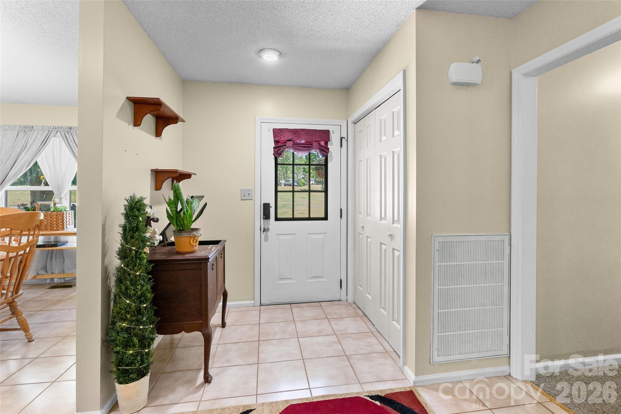 120 Captain White Drive Property Photo 6