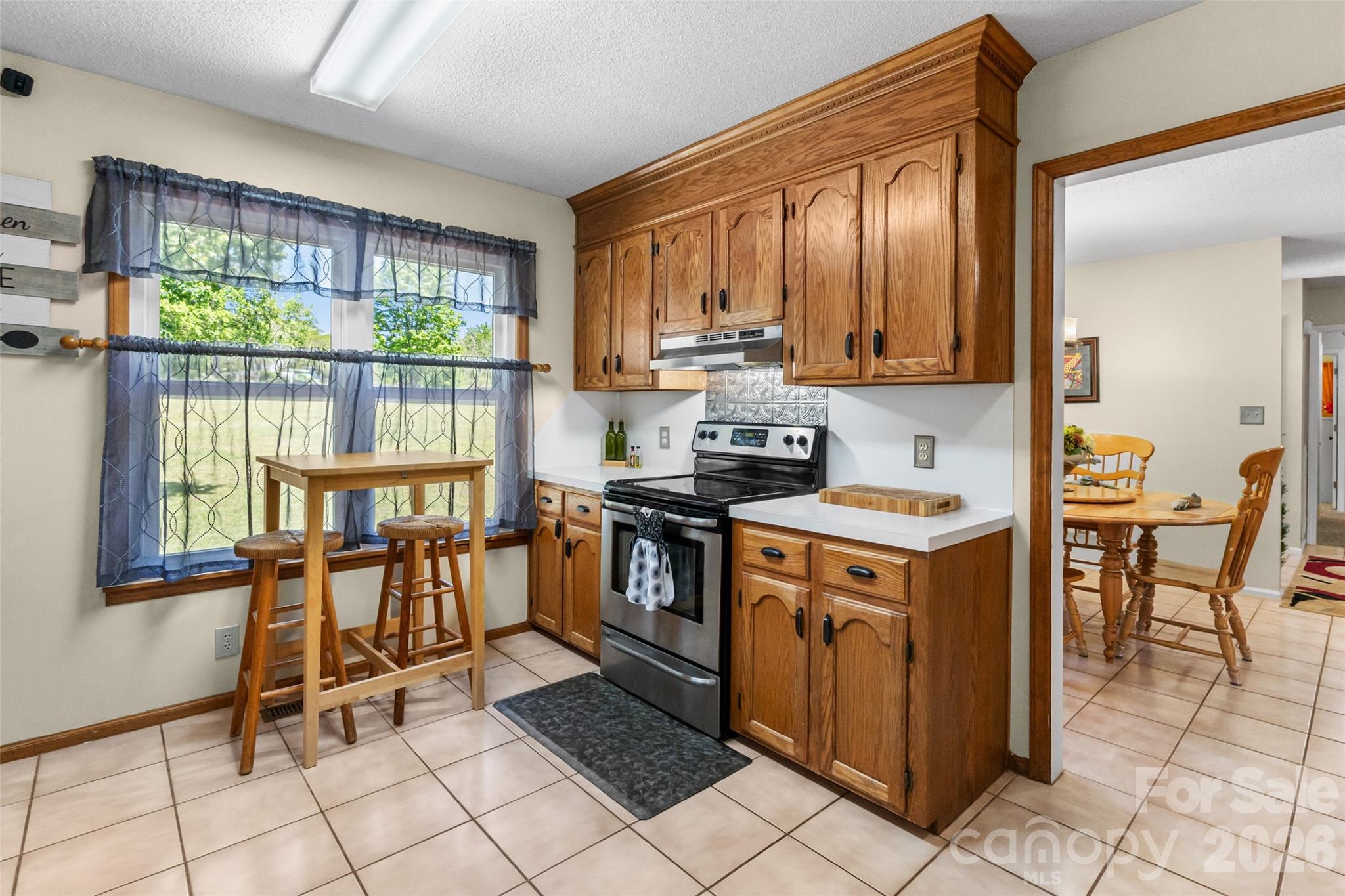 120 Captain White Drive Property Photo 14