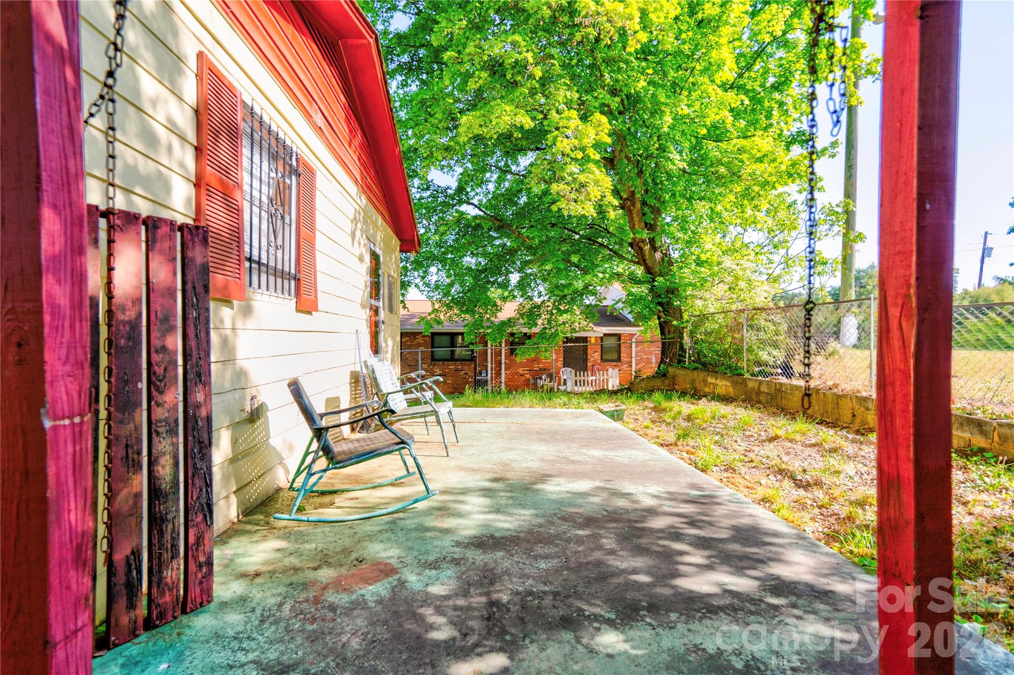 804 Tenda Place Property Photo 4