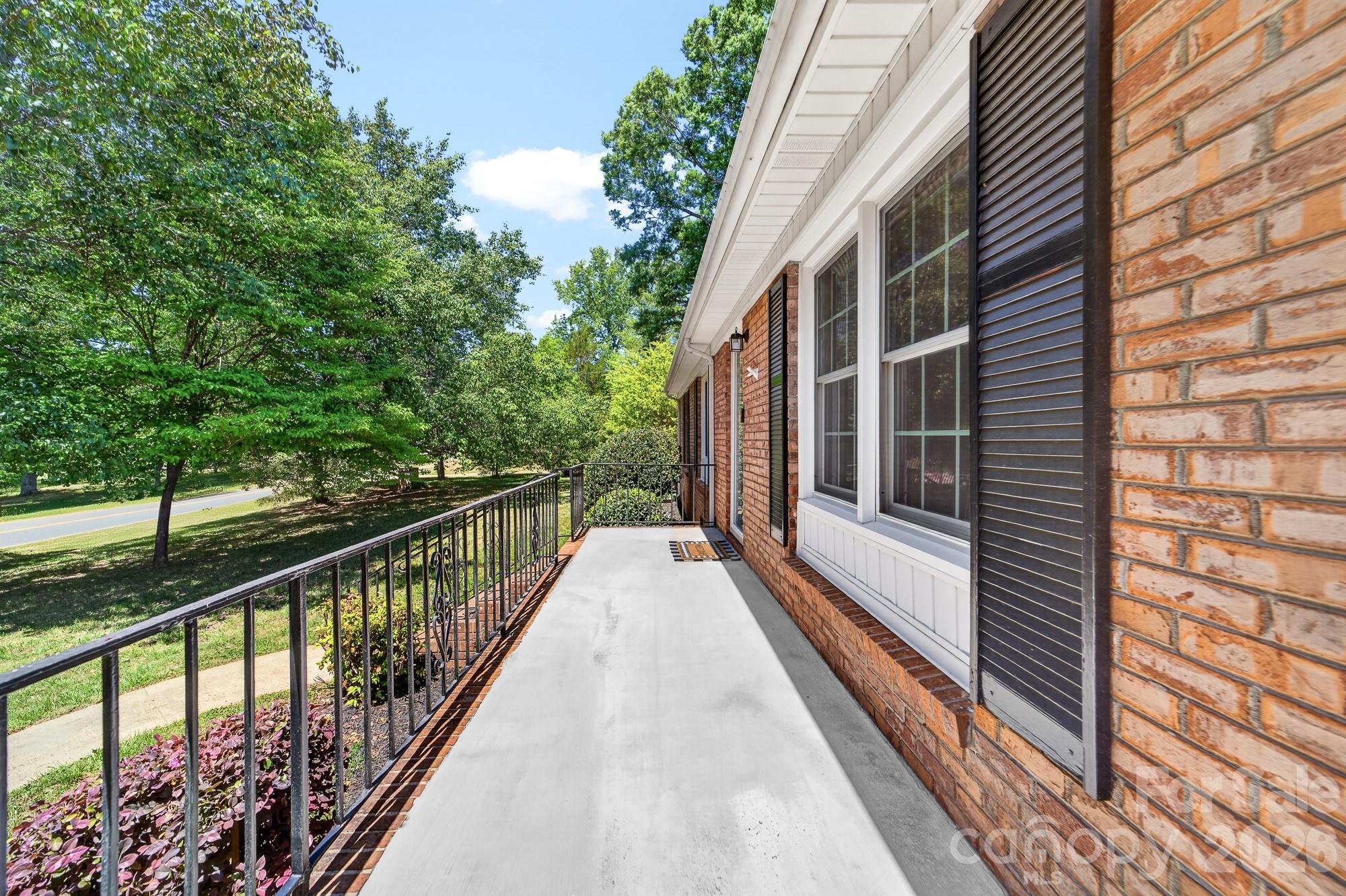 204 Harrelson Road Property Photo 6