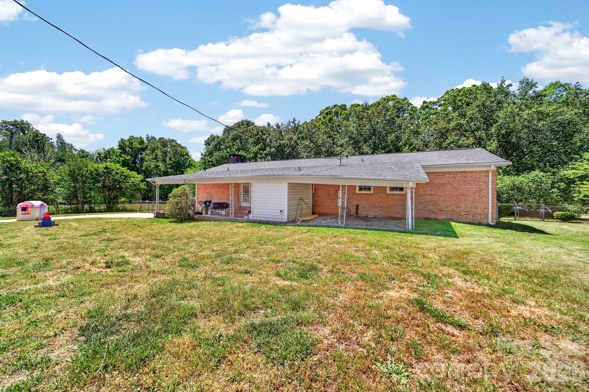 204 Harrelson Road Property Photo 7