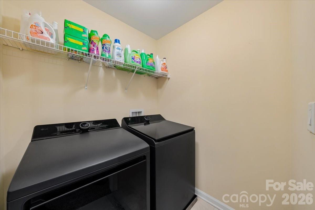 2120 Mondo Lane Property Photo 29