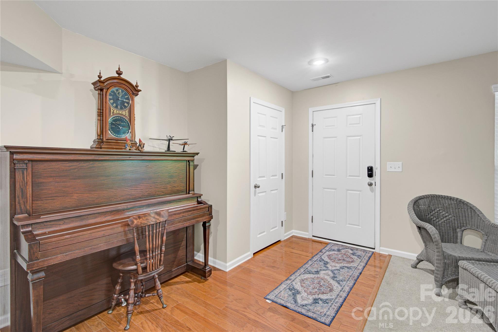 18503 The Commons Boulevard Property Photo 11
