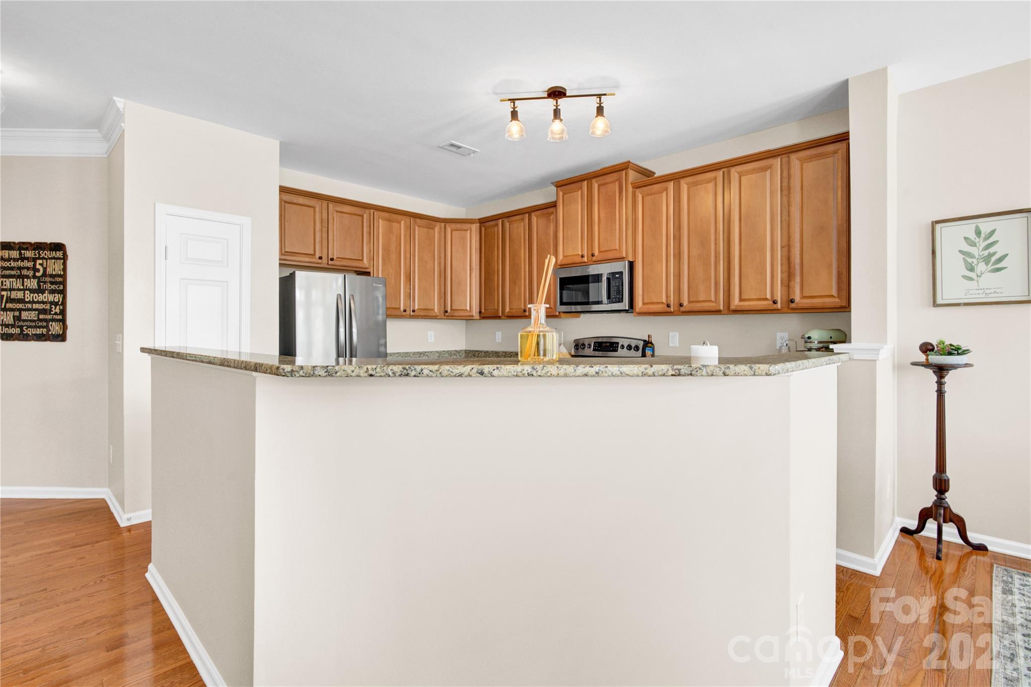 18503 The Commons Boulevard Property Photo 15
