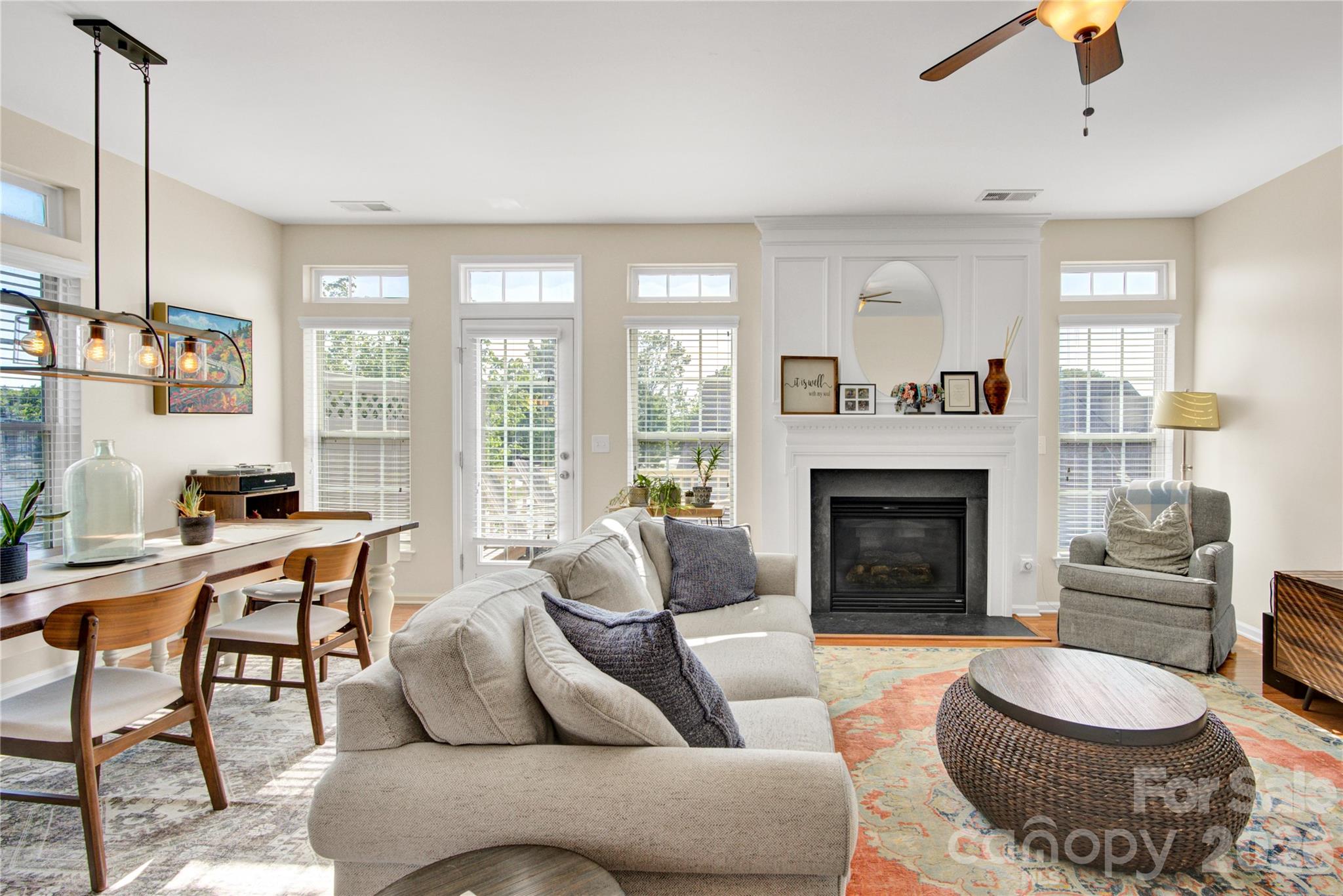 18503 The Commons Boulevard Property Photo 21