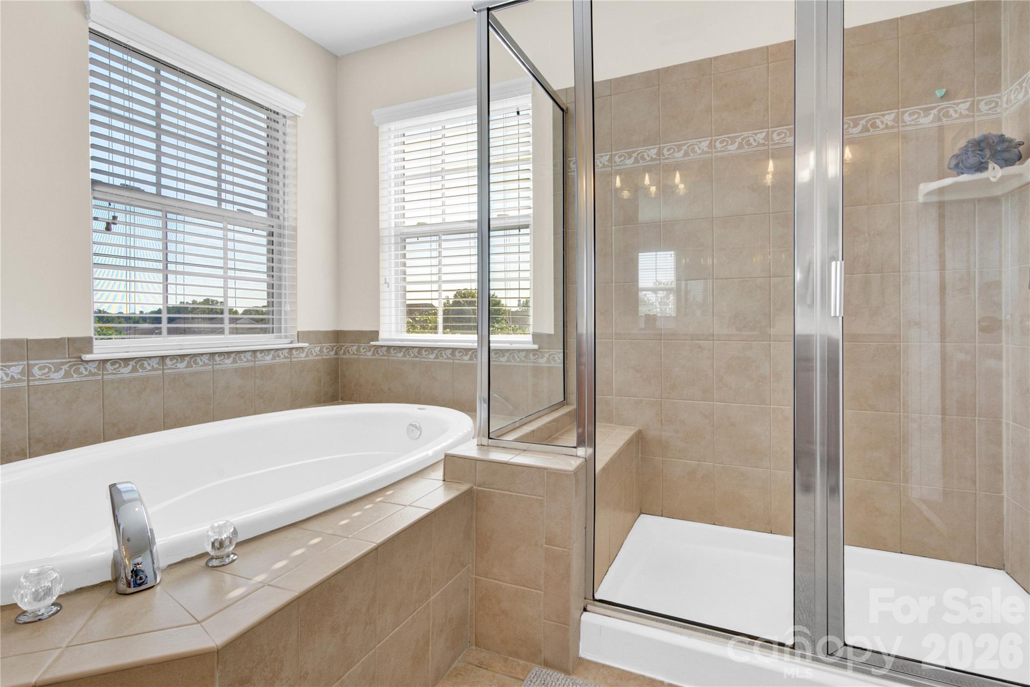 18503 The Commons Boulevard Property Photo 35