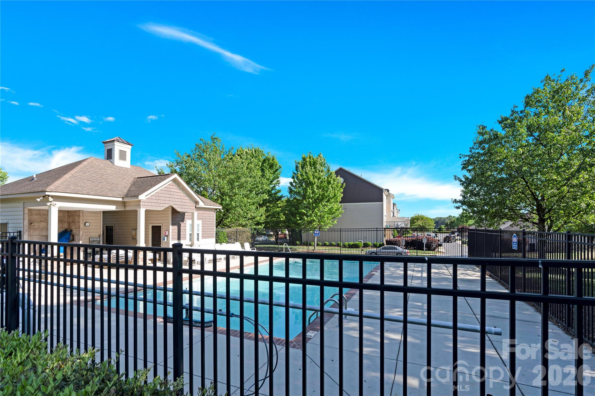 18503 The Commons Boulevard Property Photo 43