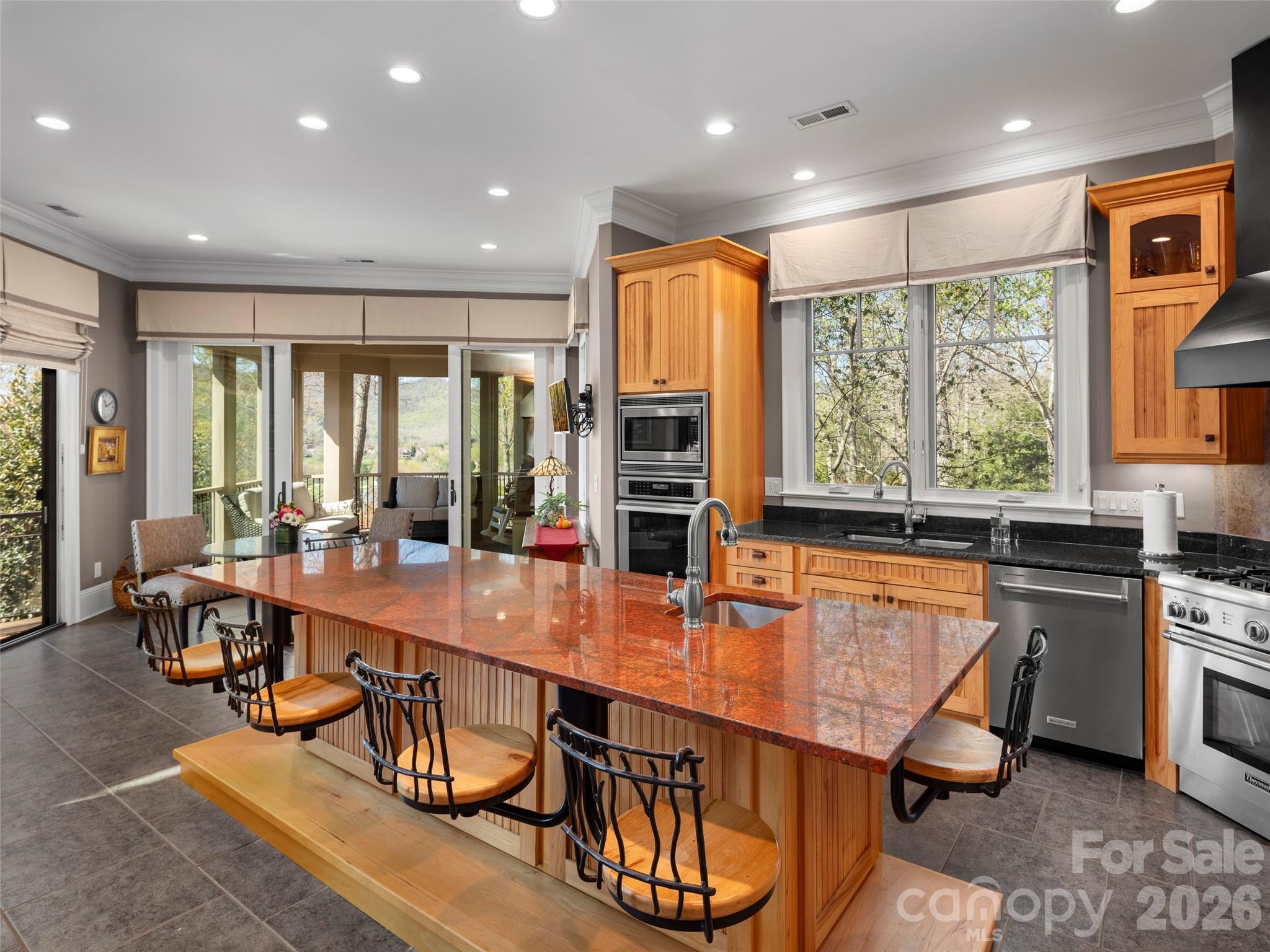 171 Walnut Valley Parkway Property Photo 13