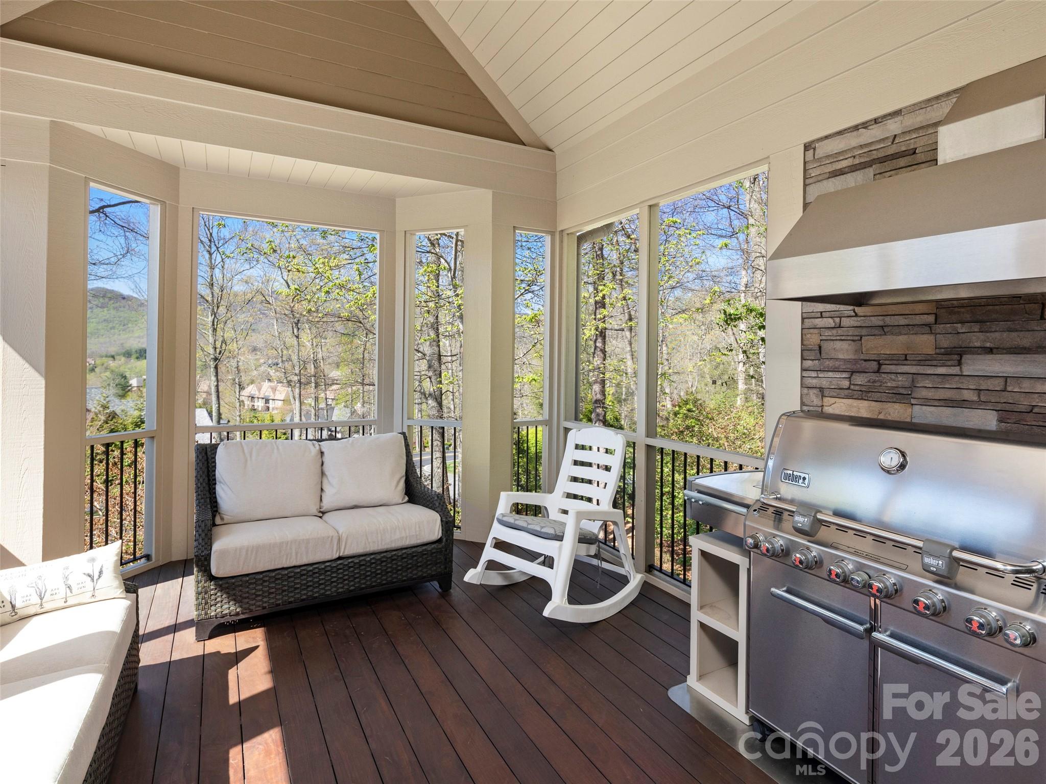 171 Walnut Valley Parkway Property Photo 18
