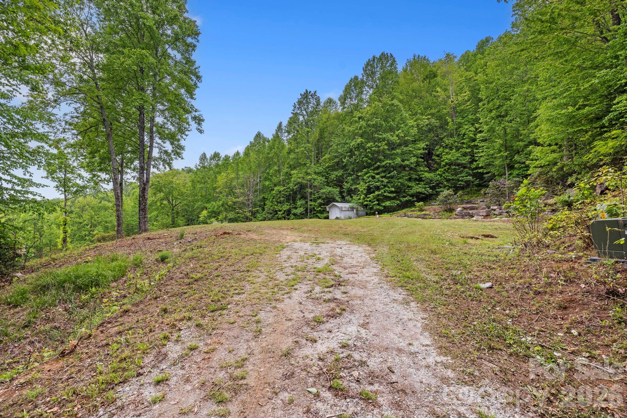 1325 Golden Road Property Photo 10