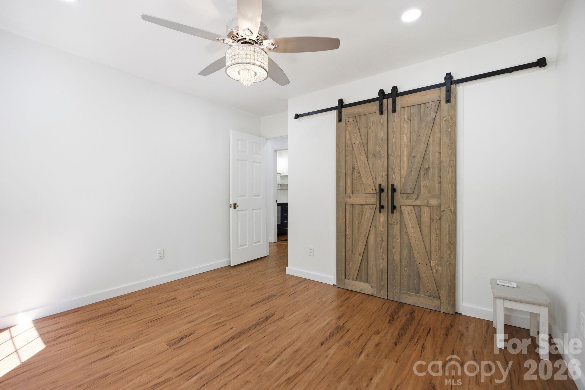 110 Southwick Court Property Photo 20
