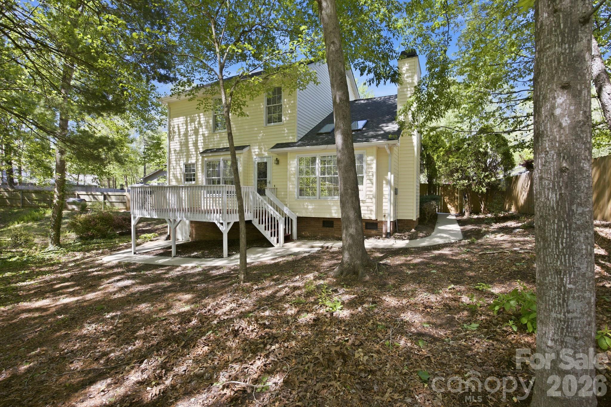 110 Southwick Court Property Photo 22