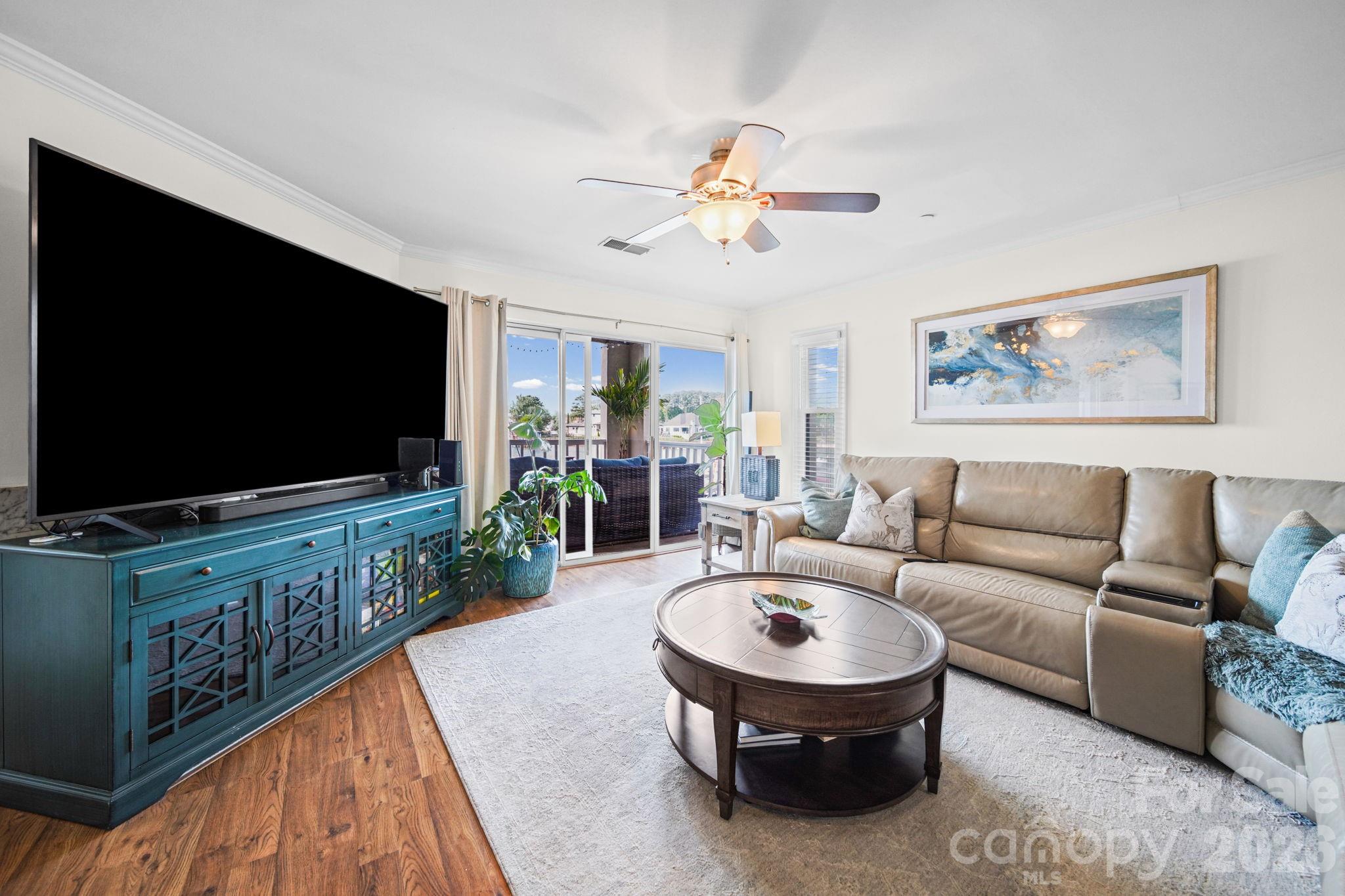18637 Vineyard Point Lane Property Photo 11