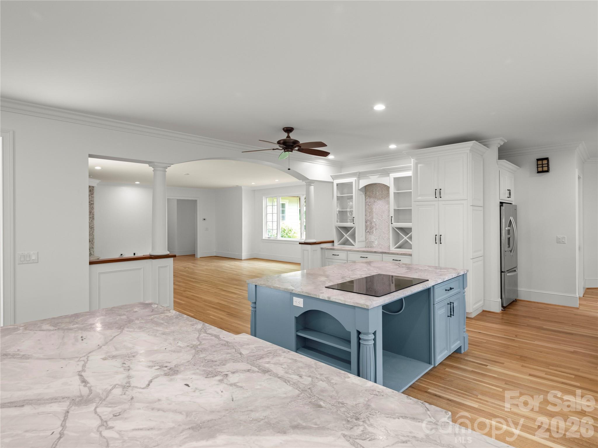 672 Walnut Valley Parkway Property Photo 10