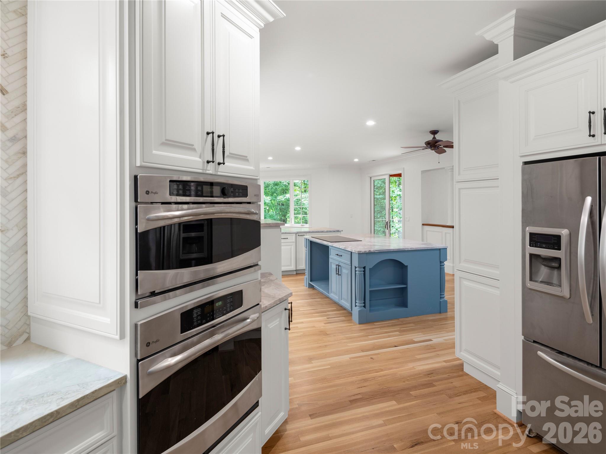 672 Walnut Valley Parkway Property Photo 16