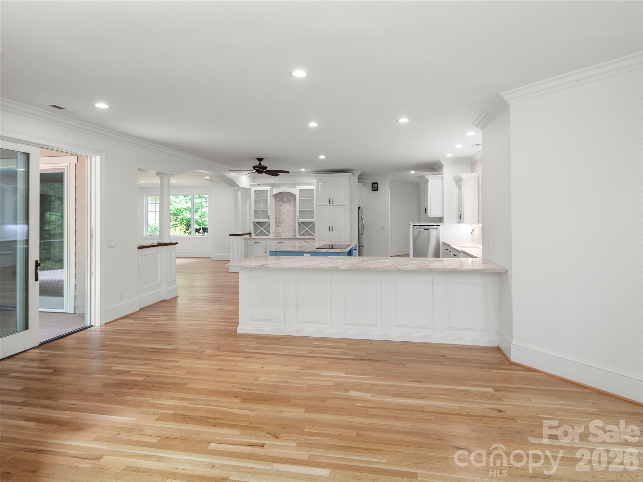 672 Walnut Valley Parkway Property Photo 17
