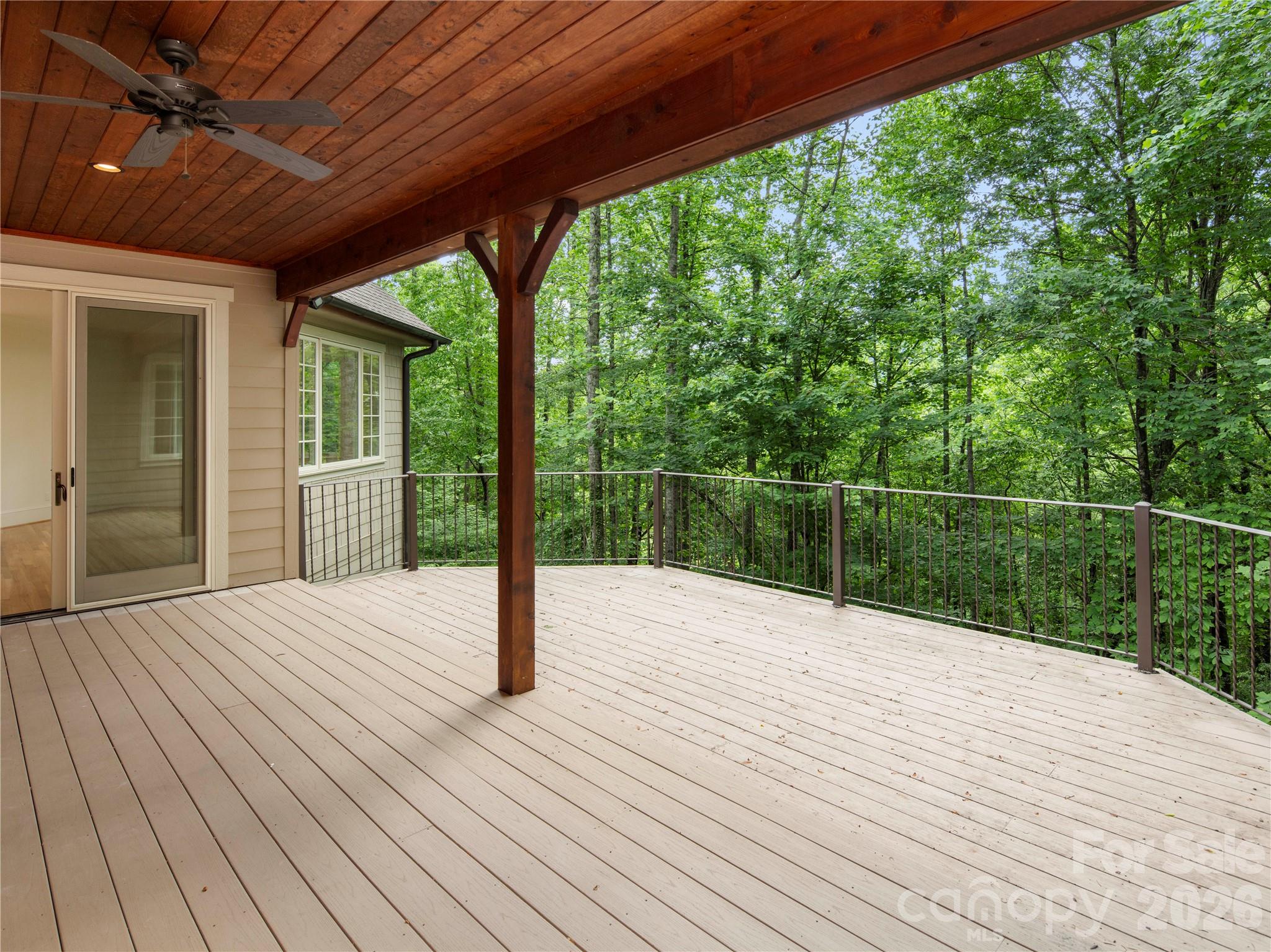 672 Walnut Valley Parkway Property Photo 19