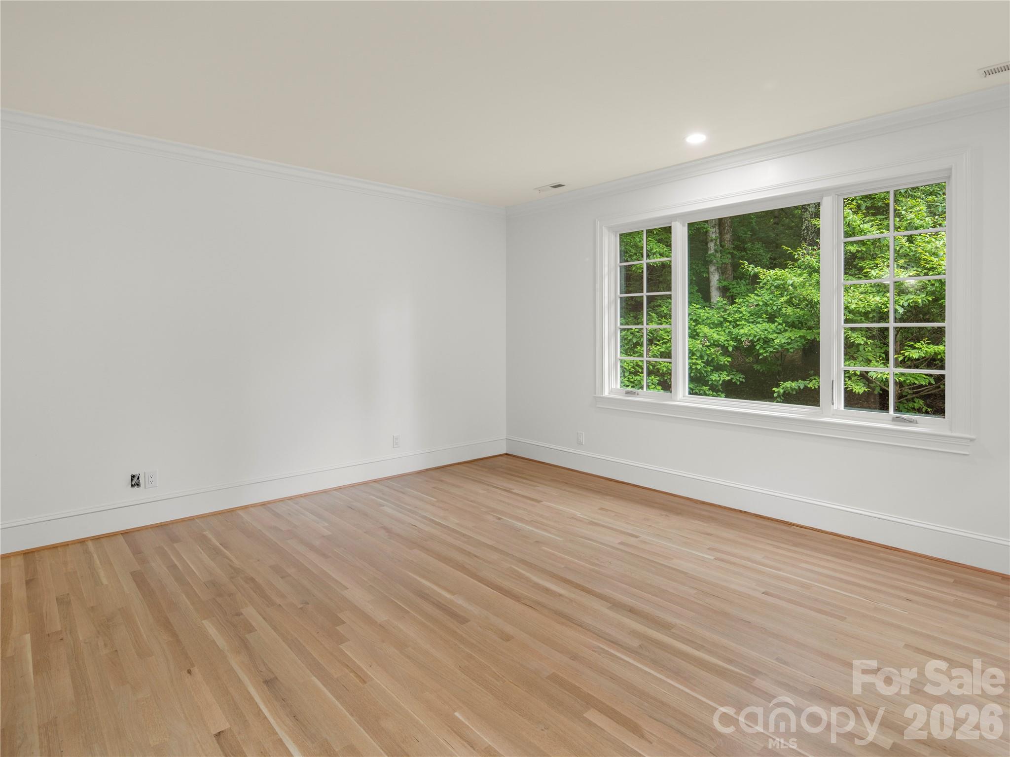 672 Walnut Valley Parkway Property Photo 24