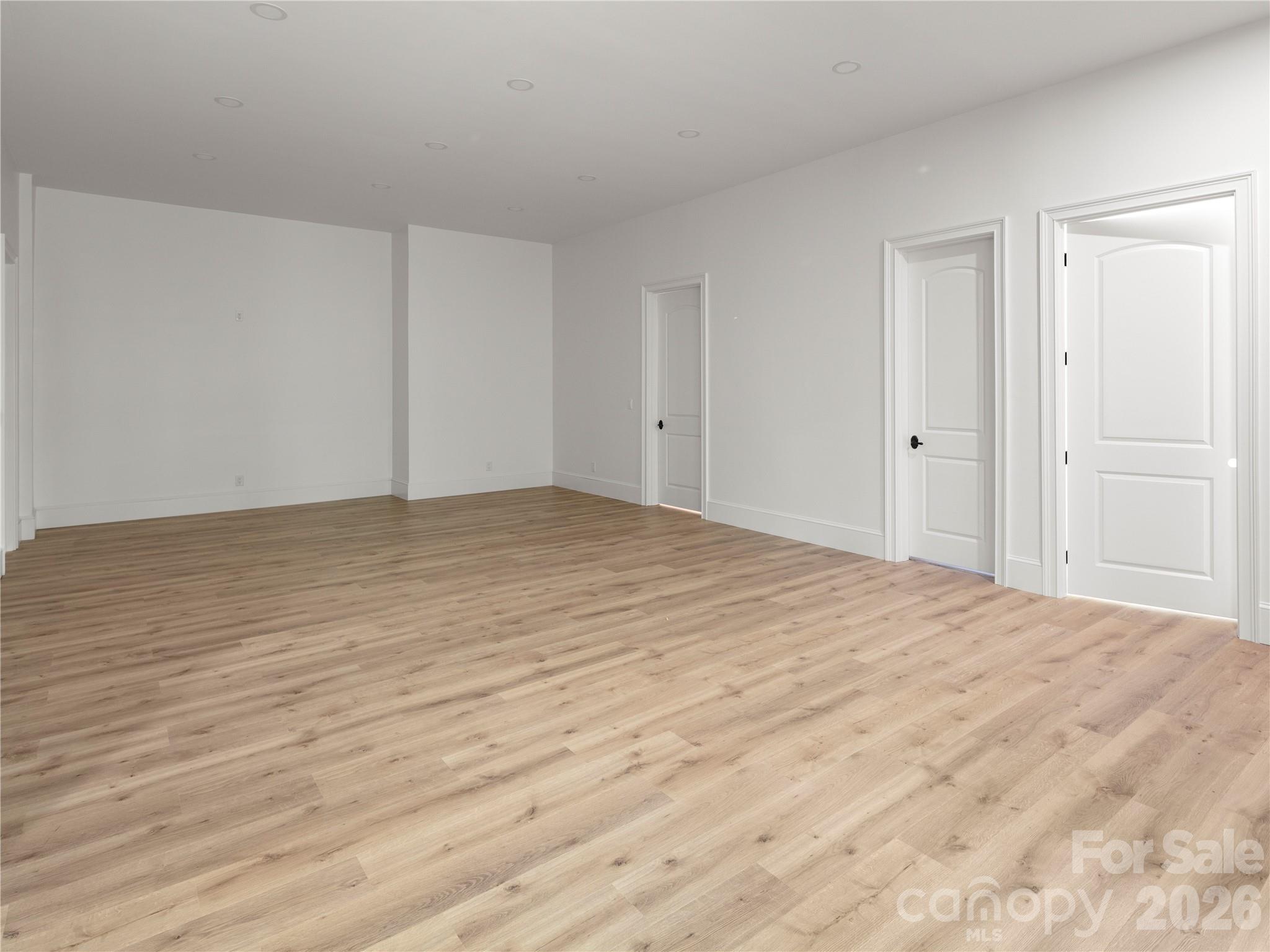 672 Walnut Valley Parkway Property Photo 26