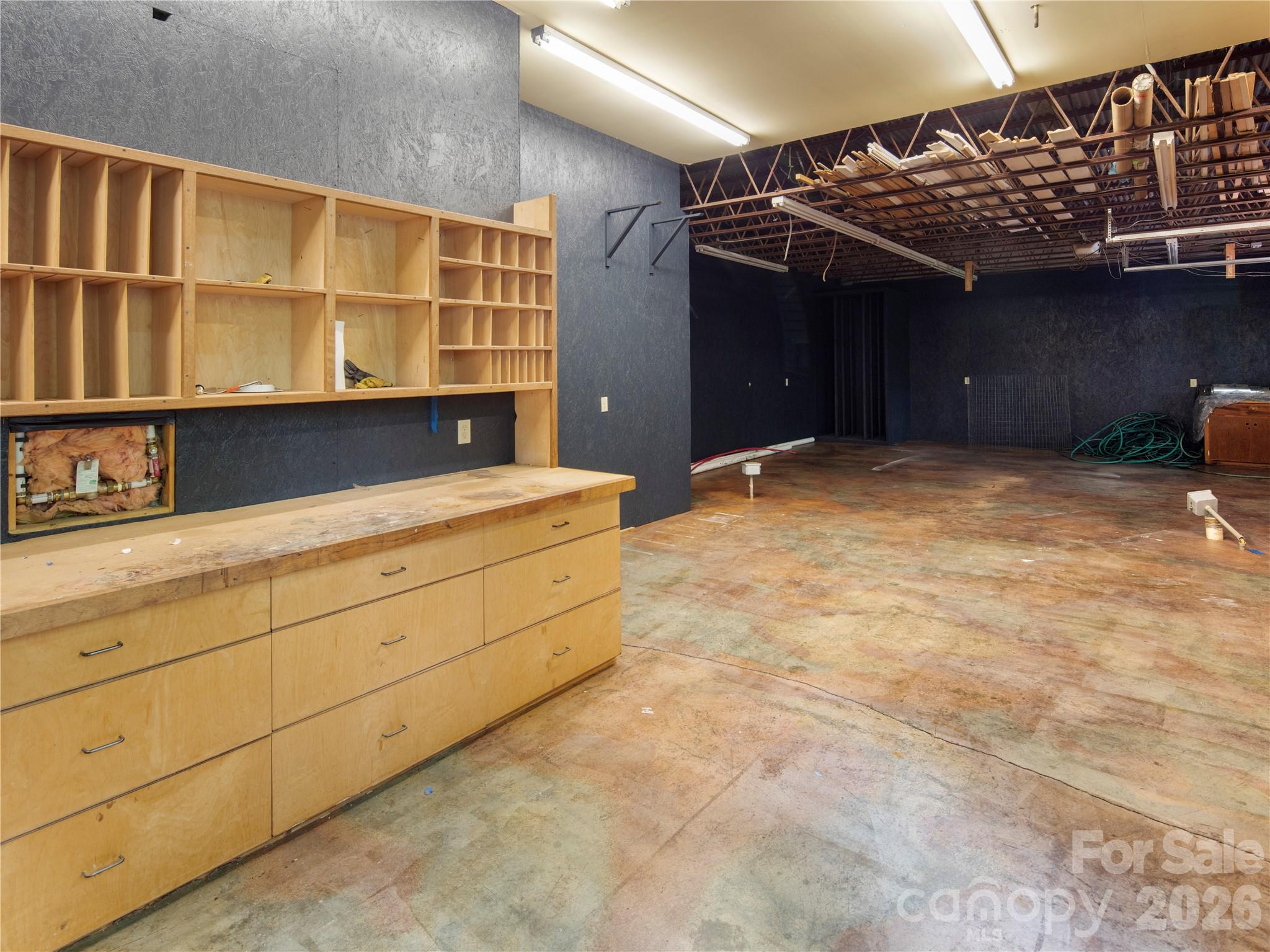672 Walnut Valley Parkway Property Photo 34