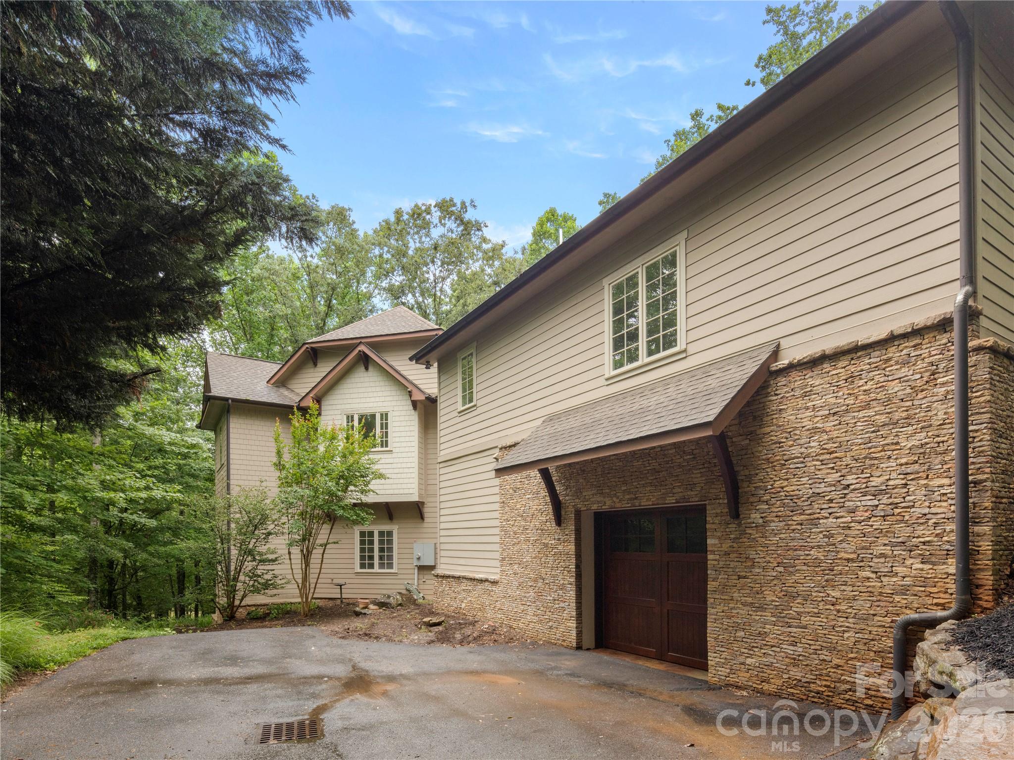672 Walnut Valley Parkway Property Photo 39