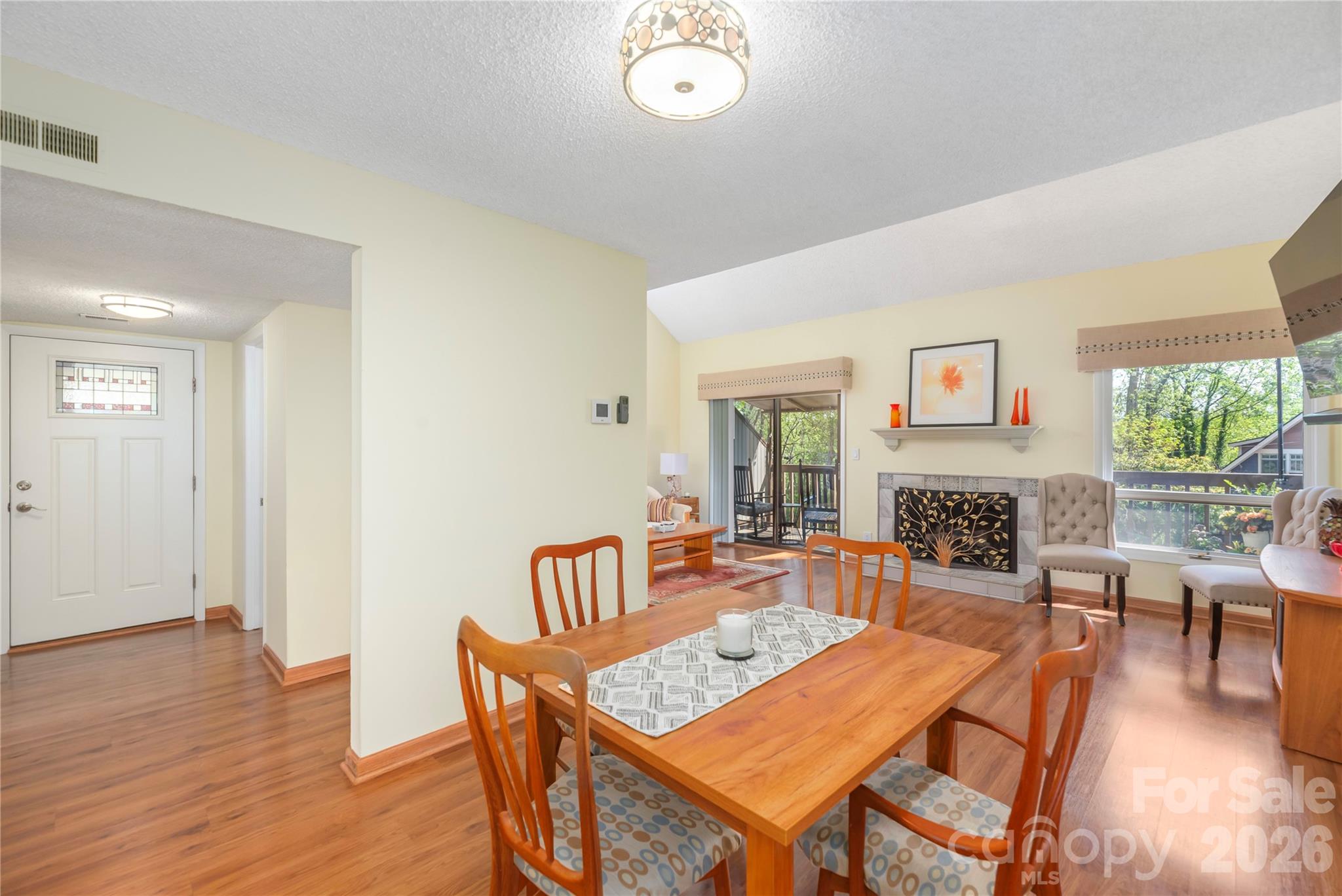 51 Maple Ridge Lane Property Photo 13