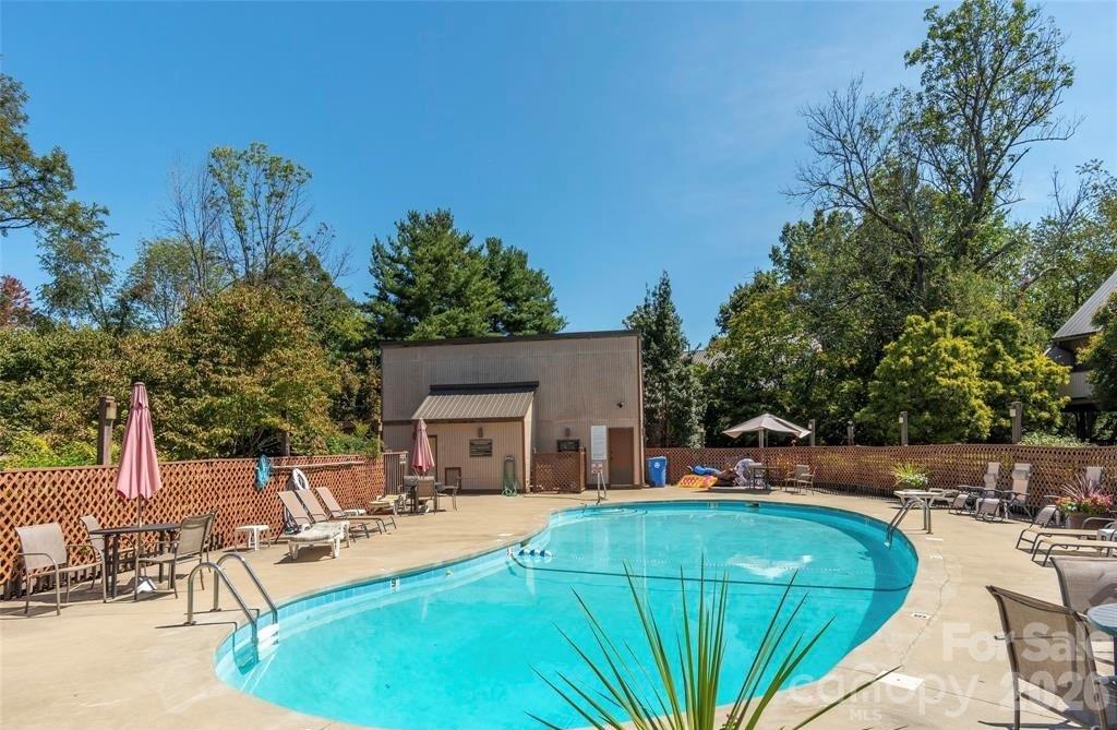 51 Maple Ridge Lane Property Photo 37