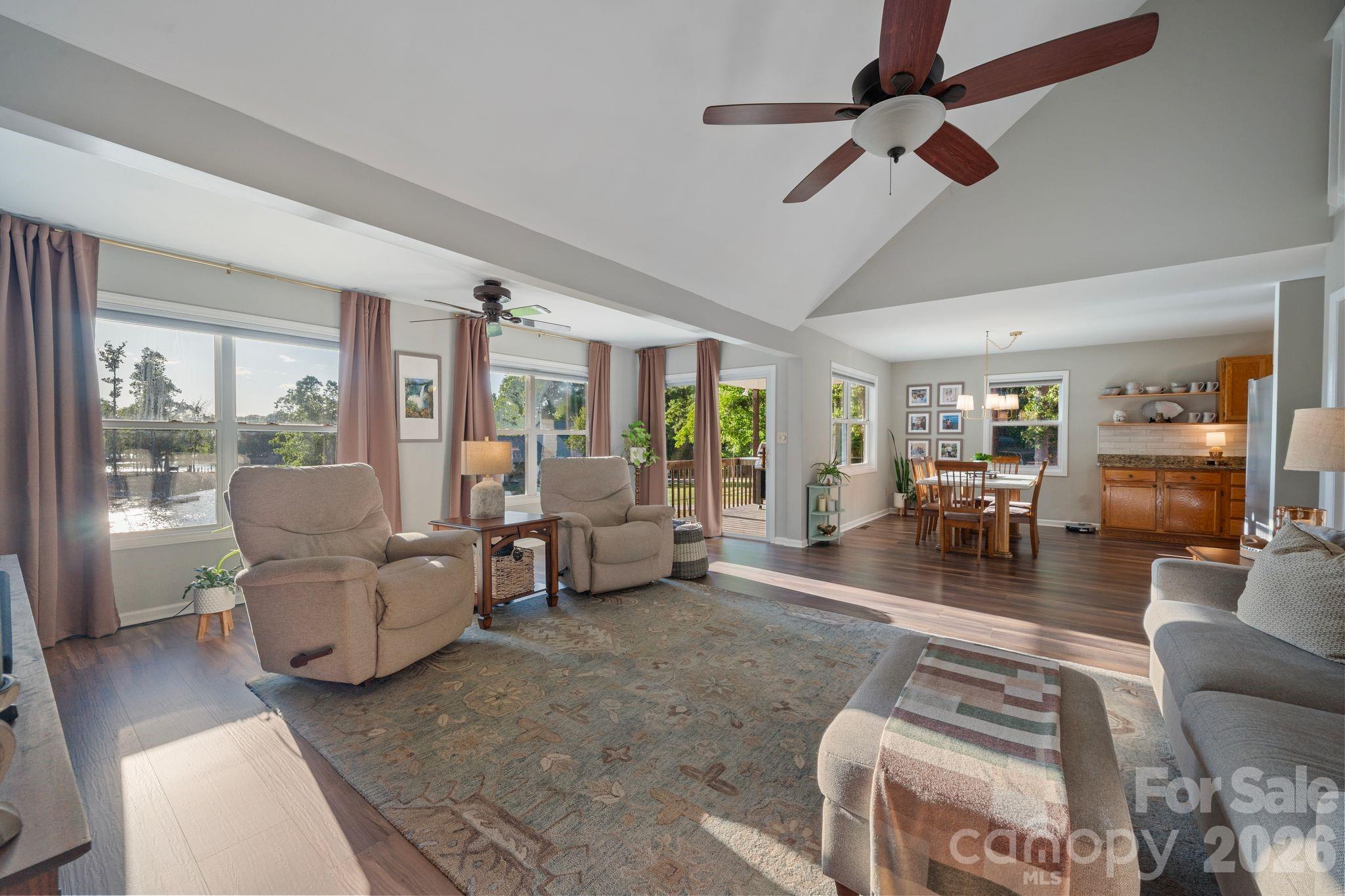 710 Riverwood Drive Property Photo 15
