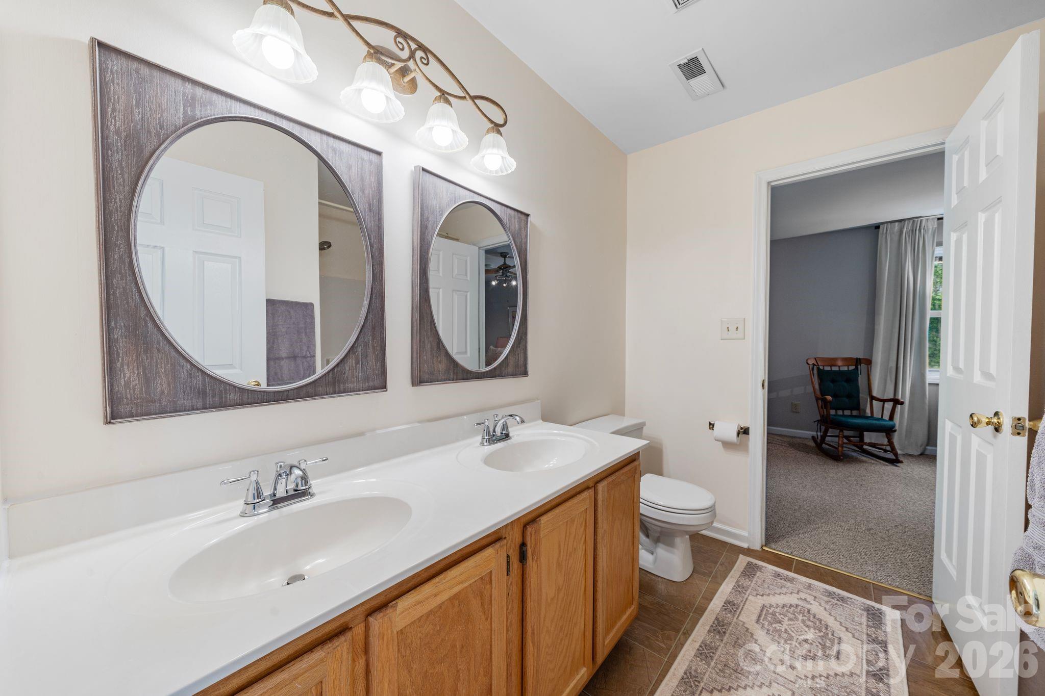 710 Riverwood Drive Property Photo 23