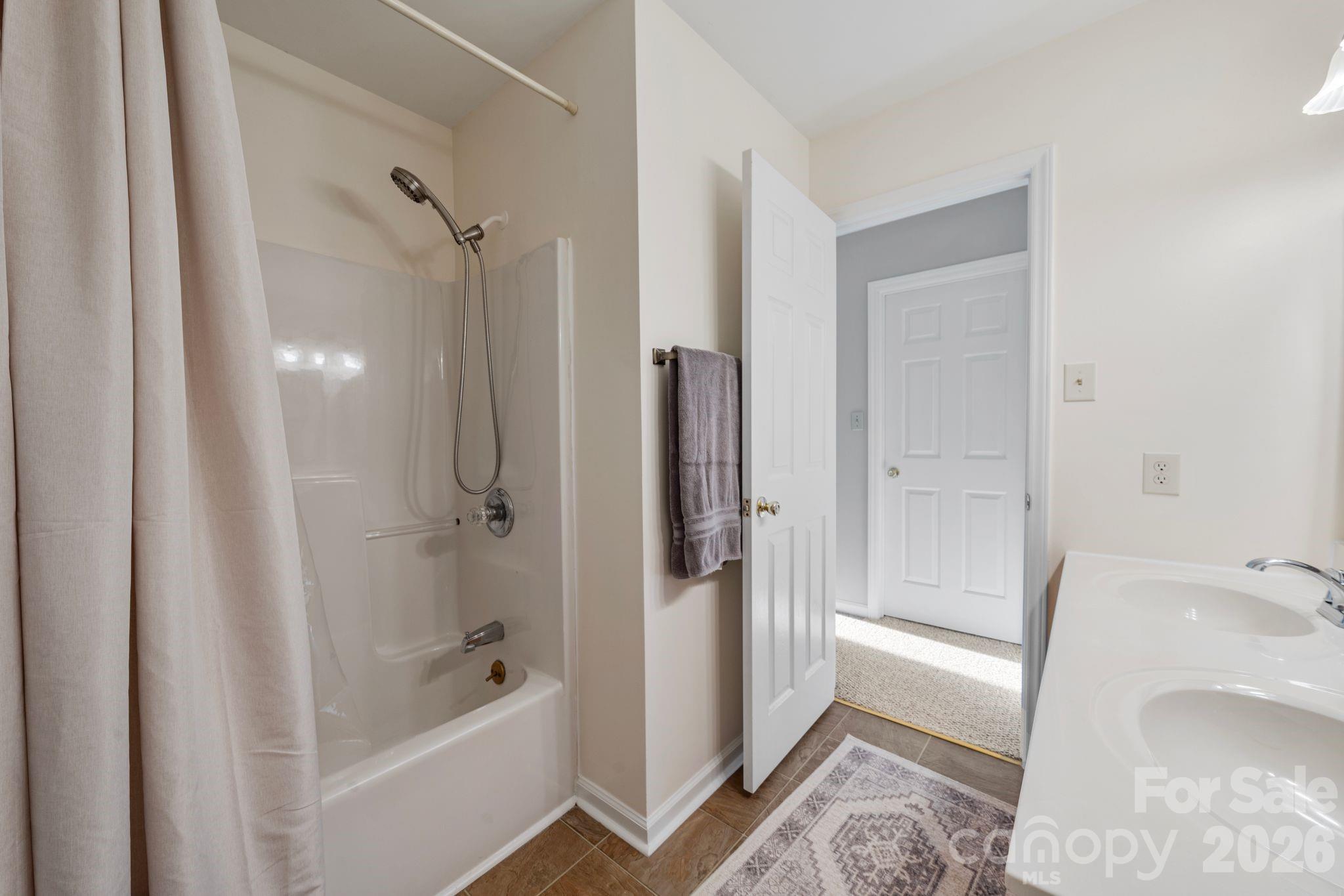 710 Riverwood Drive Property Photo 24