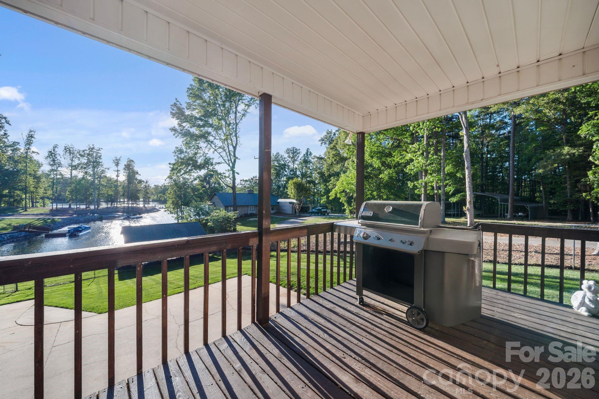 710 Riverwood Drive Property Photo 27