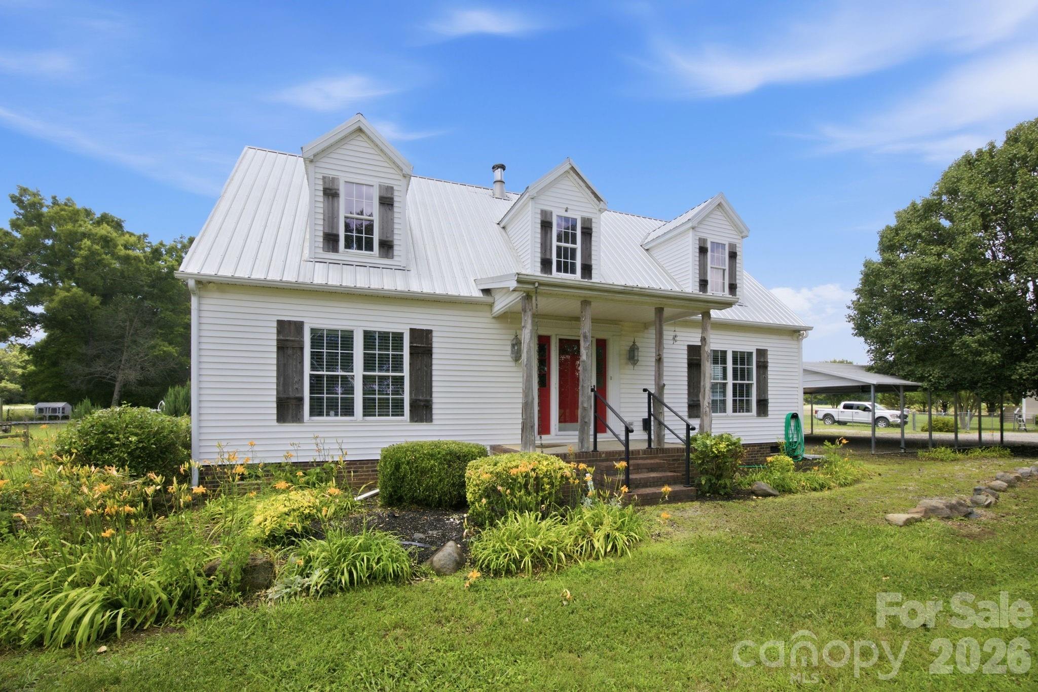 4287 Erby Road Property Photo 3