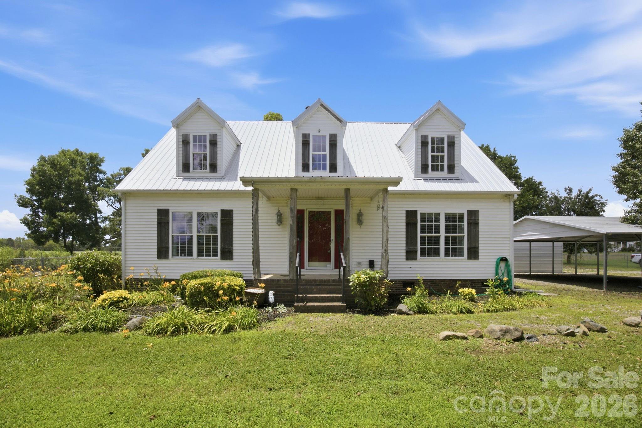 4287 Erby Road Property Photo 4