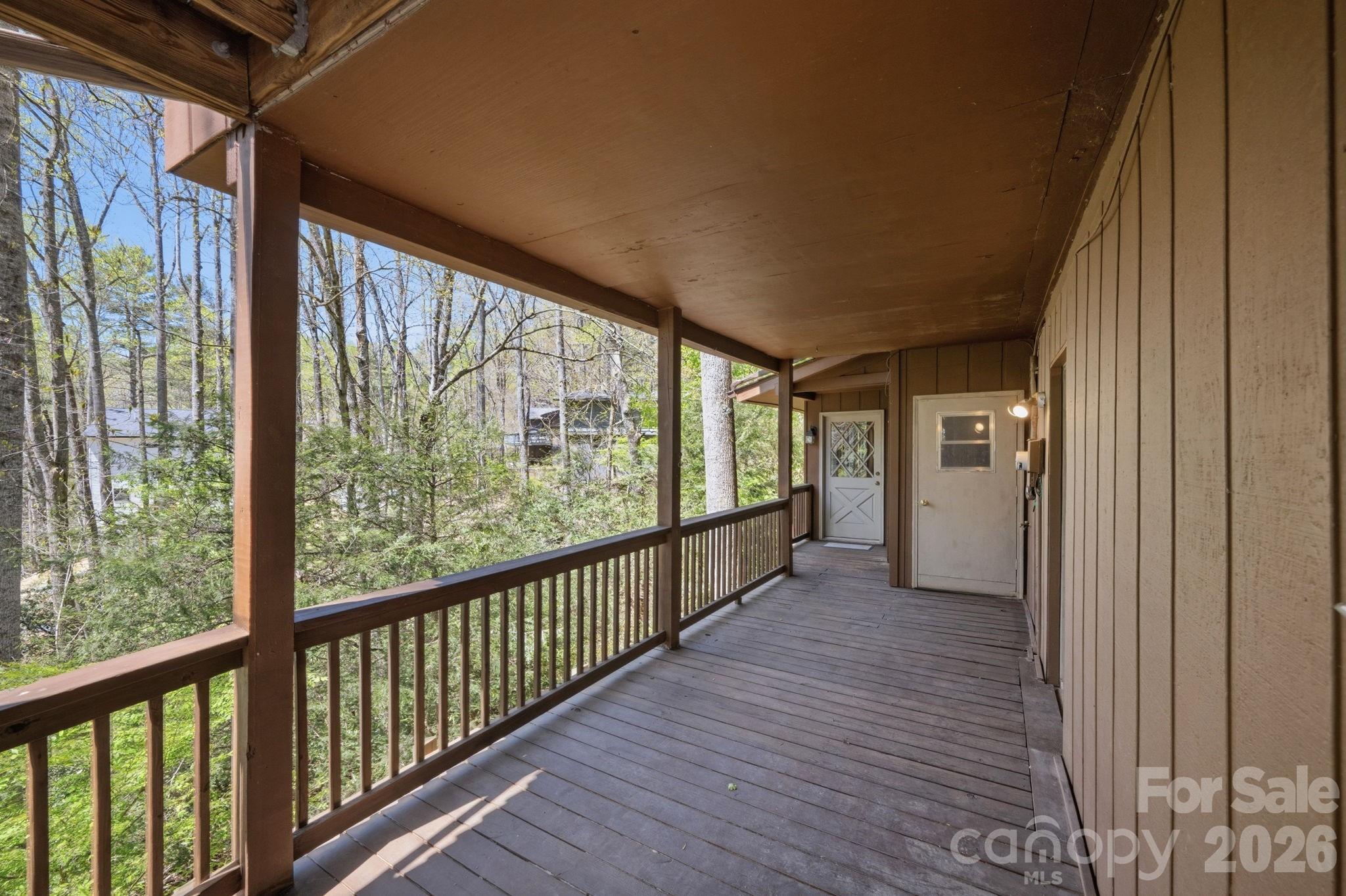 806 Dogwood Drive Property Photo 4