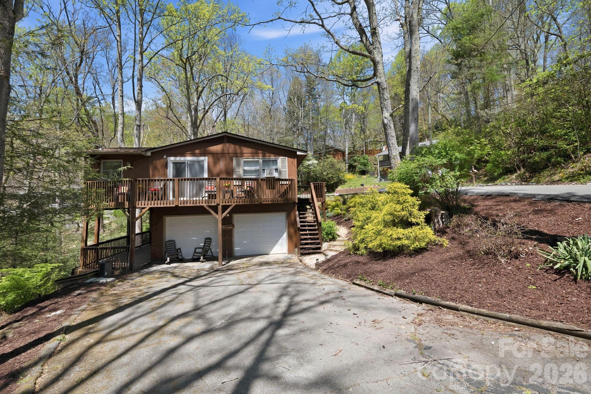 806 Dogwood Drive Property Photo 5